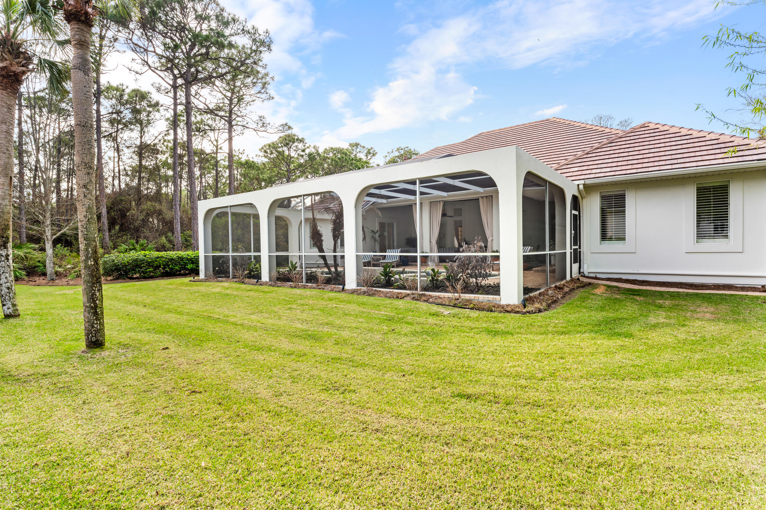 REGATTA BAY - Residential