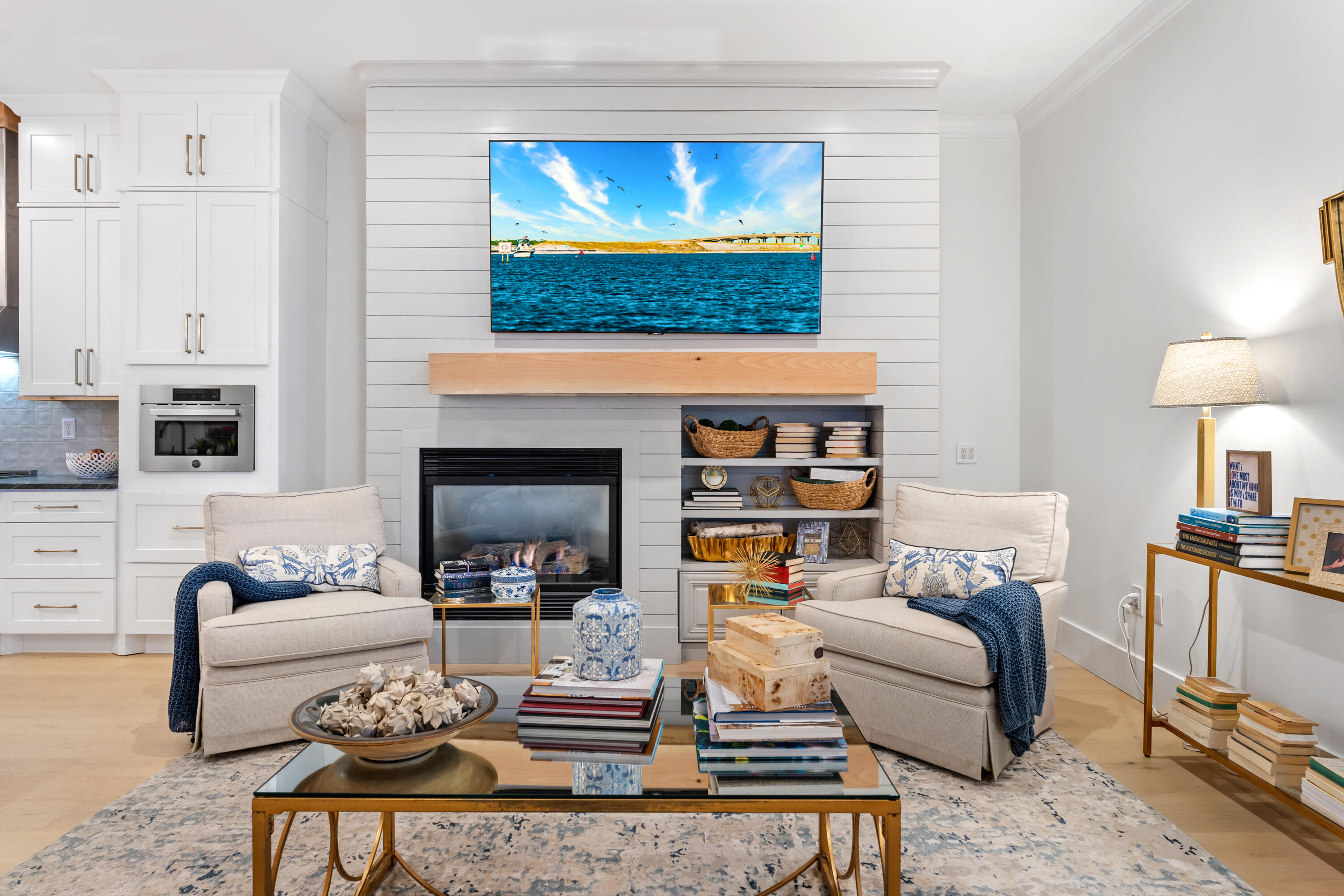 REGATTA BAY - Residential