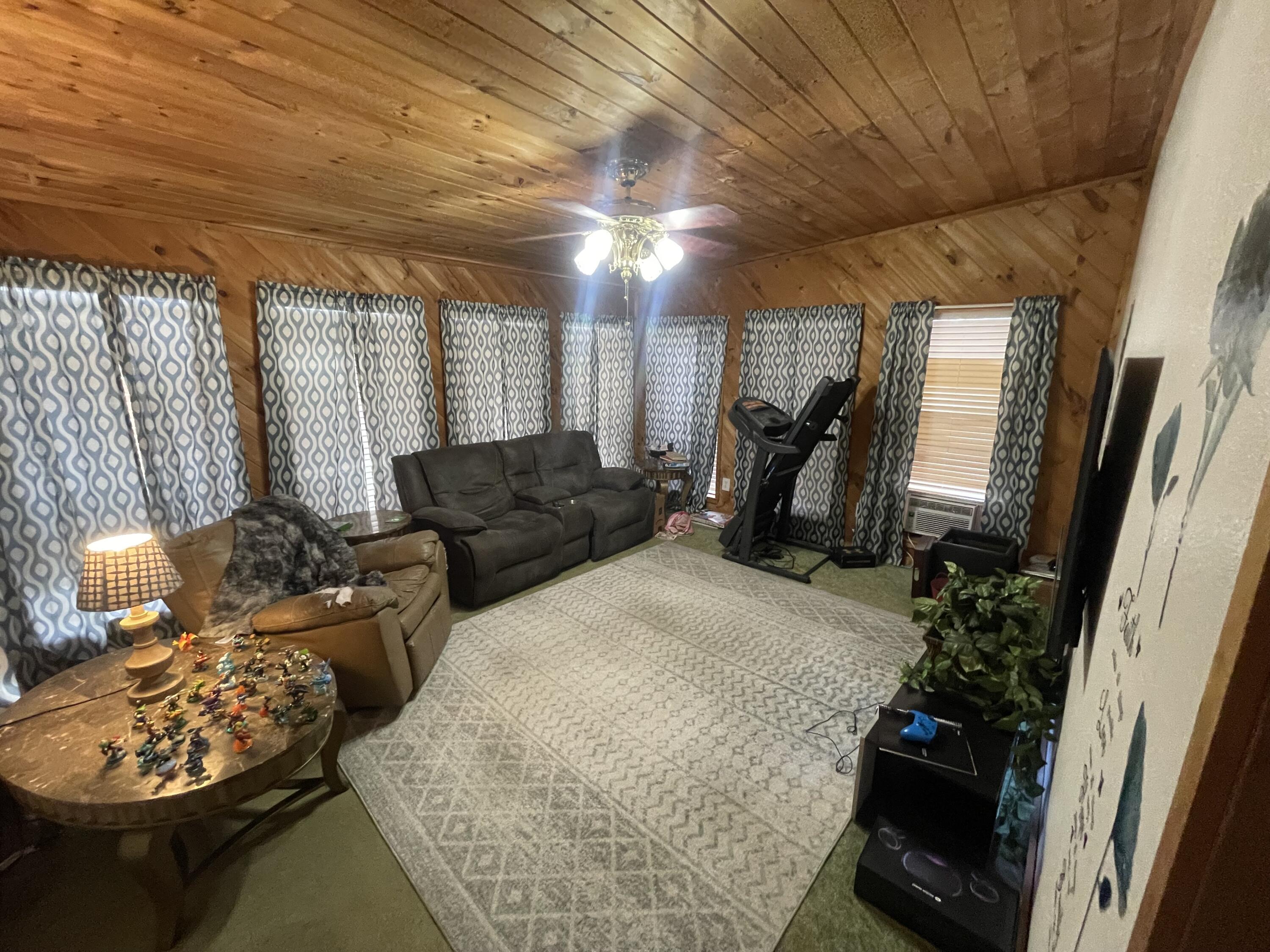 TURKEY-CREEK ESTATES - Residential