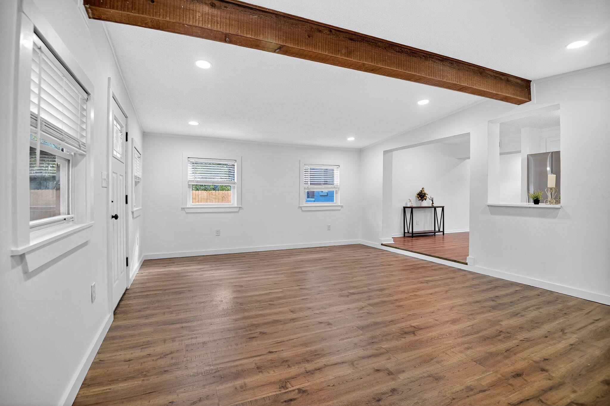 2ND ADD GARNIER BCH LOT 2 BLK 5 - Residential