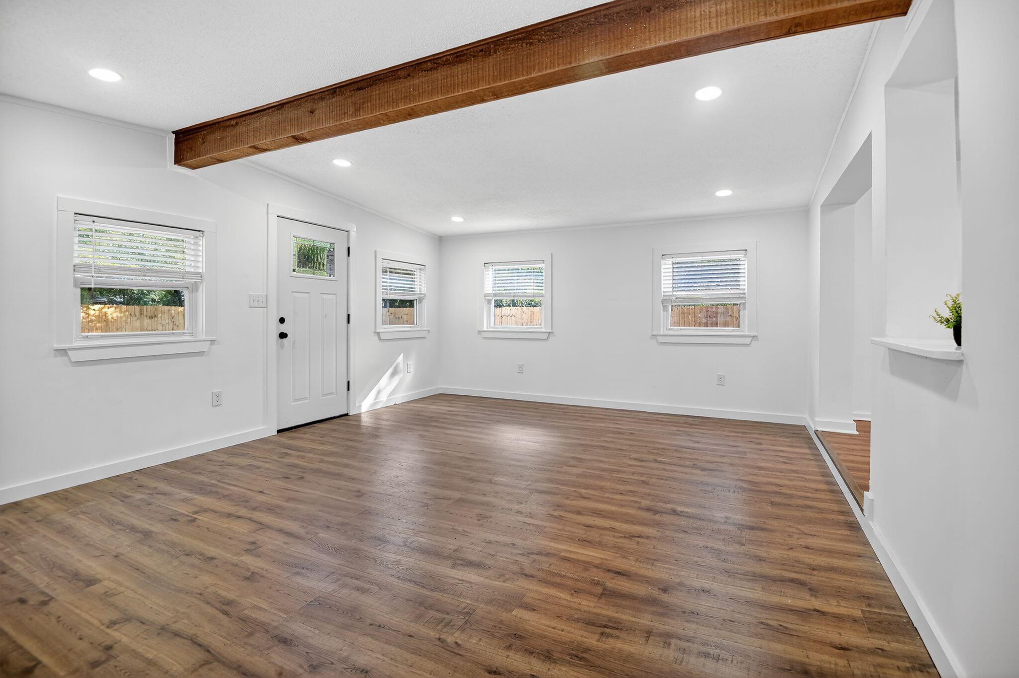 2ND ADD GARNIER BCH LOT 2 BLK 5 - Residential