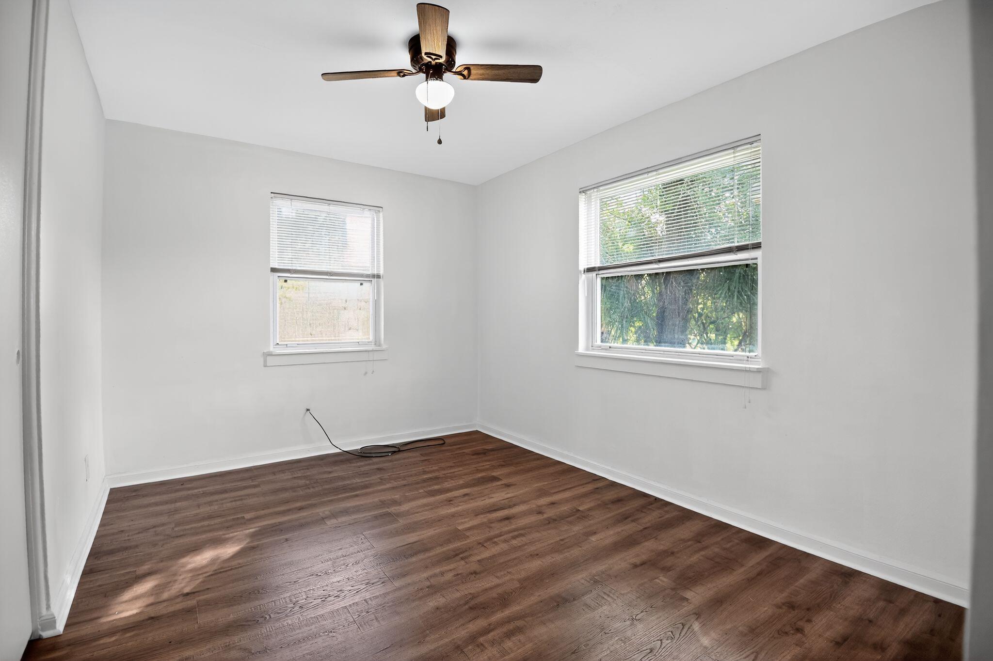 2ND ADD GARNIER BCH LOT 2 BLK 5 - Residential