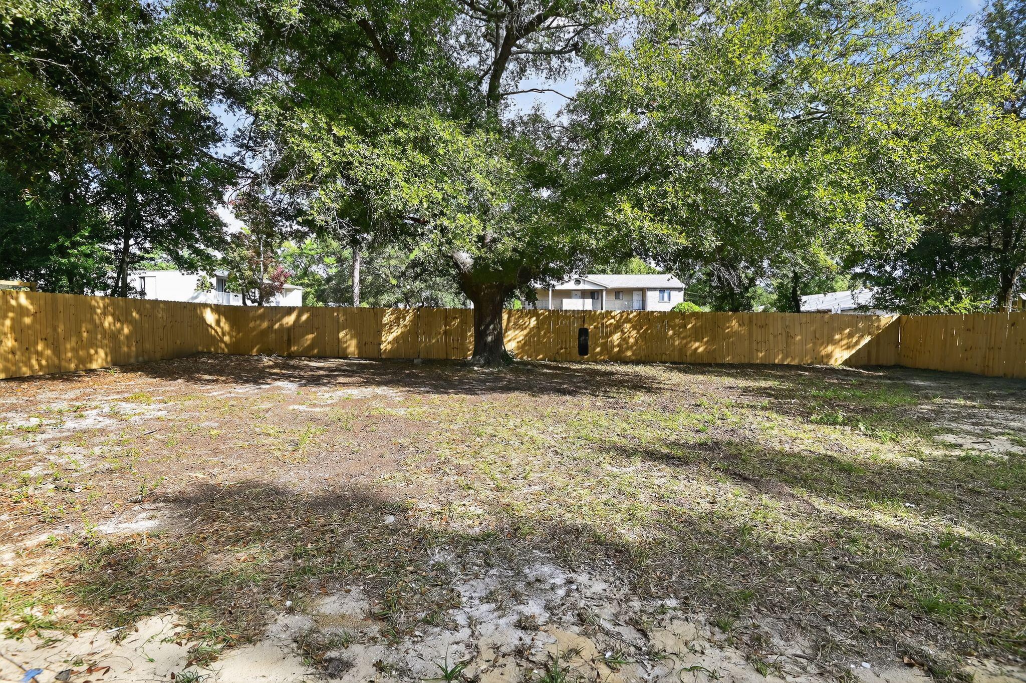 2ND ADD GARNIER BCH LOT 2 BLK 5 - Residential