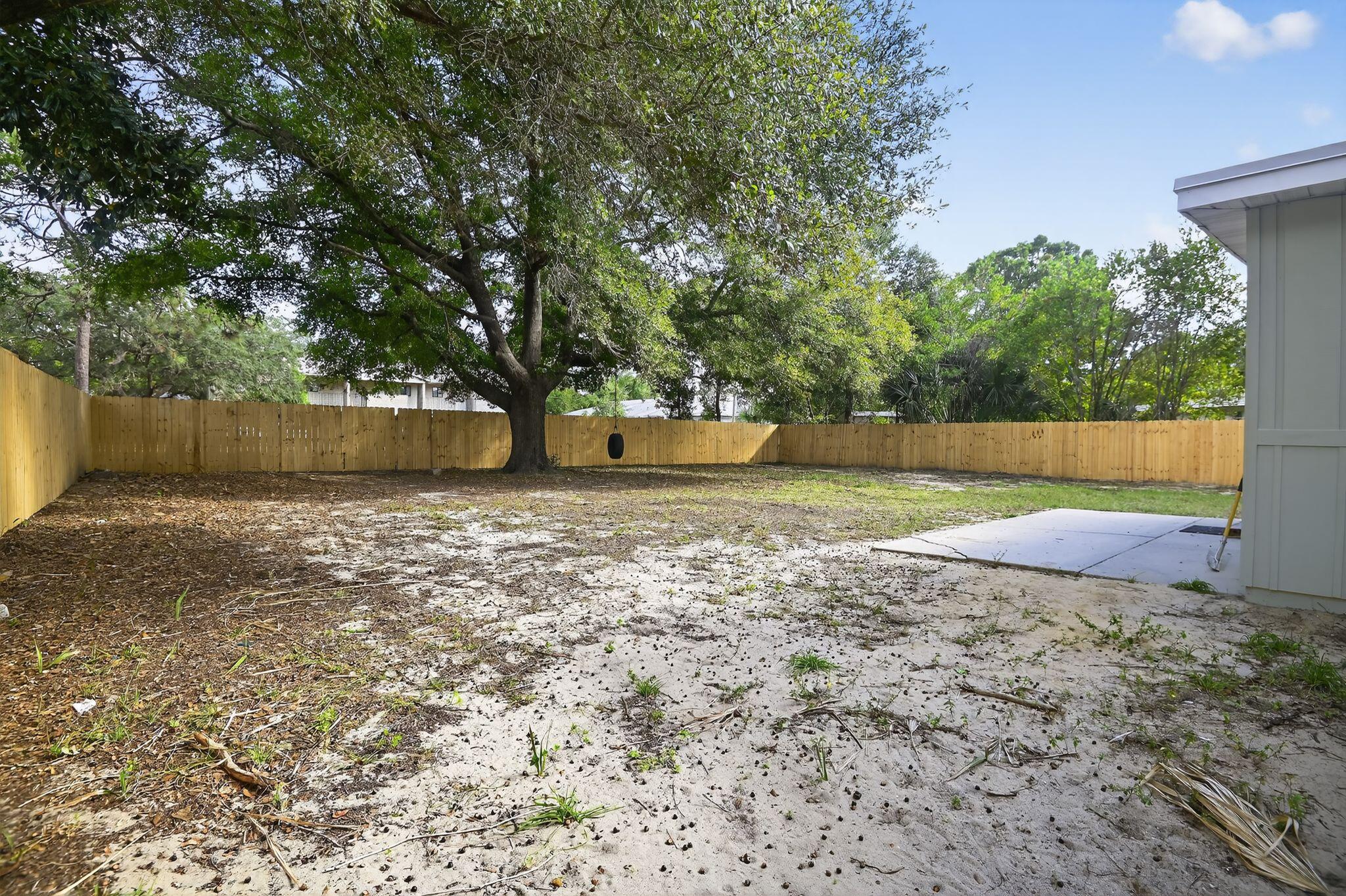 2ND ADD GARNIER BCH LOT 2 BLK 5 - Residential