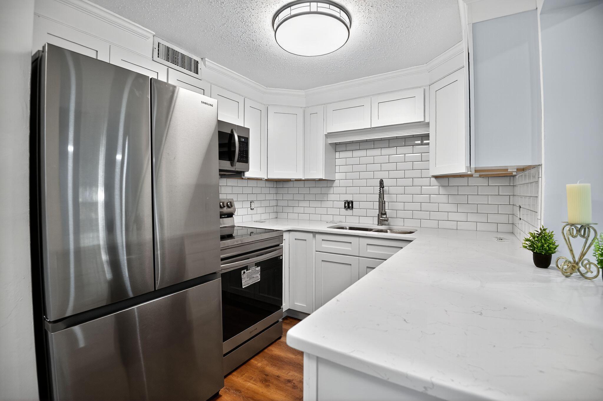 2ND ADD GARNIER BCH LOT 2 BLK 5 - Residential