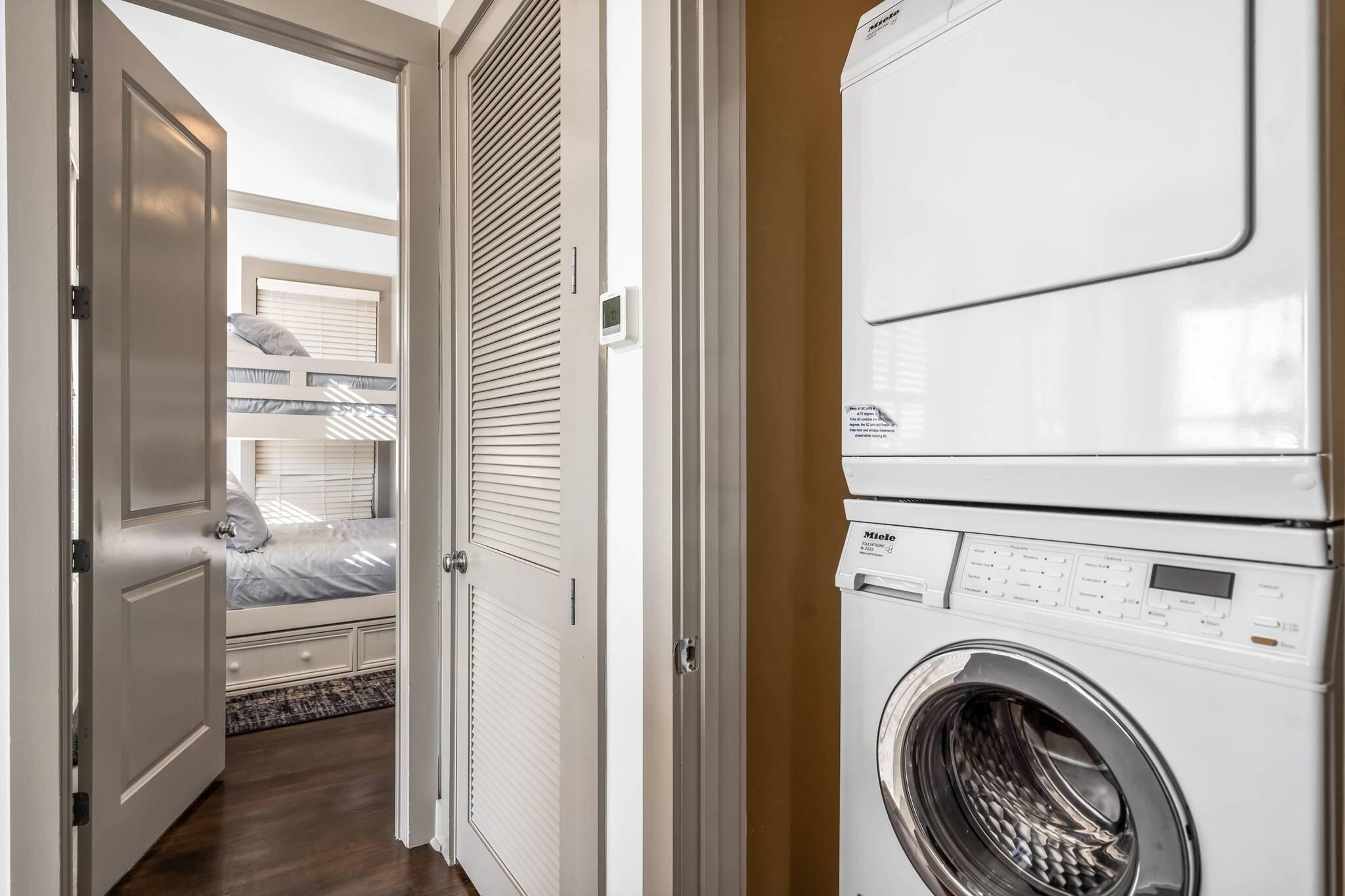 SUNSET BEACH - Residential