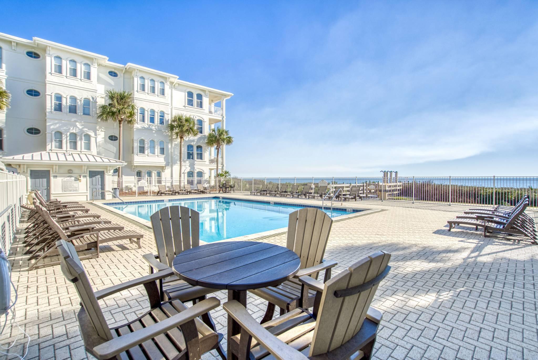 SUNSET BEACH - Residential