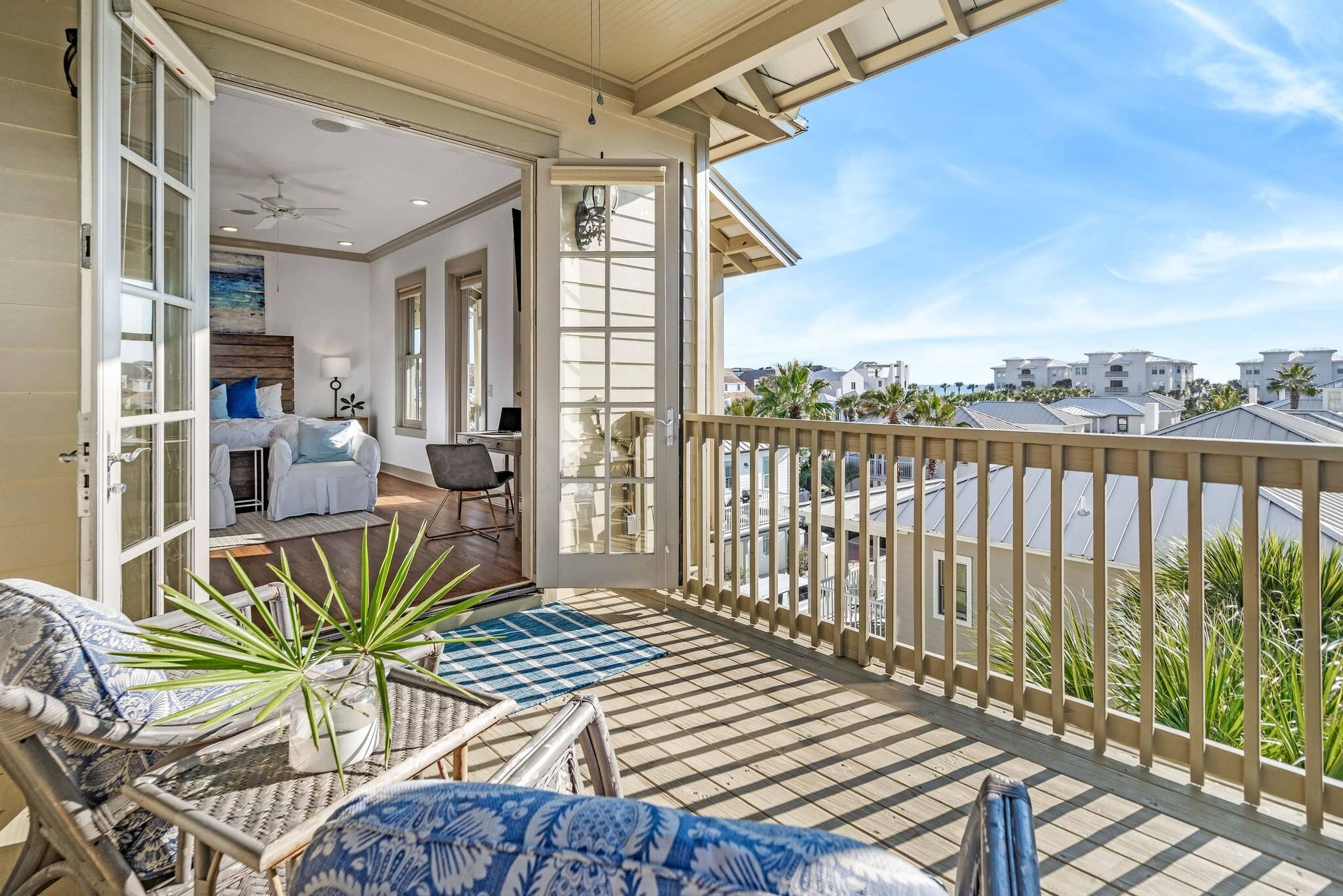 SUNSET BEACH - Residential