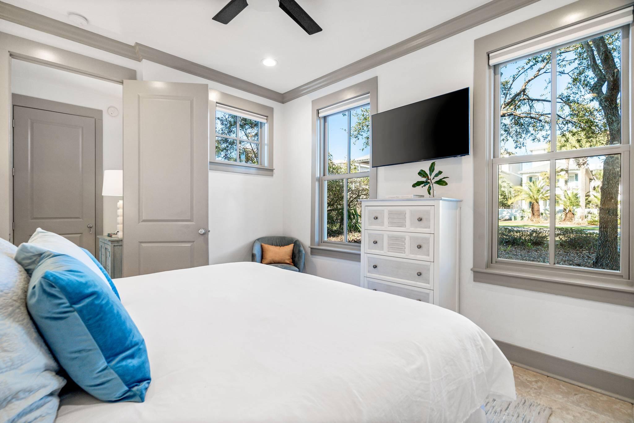 SUNSET BEACH - Residential