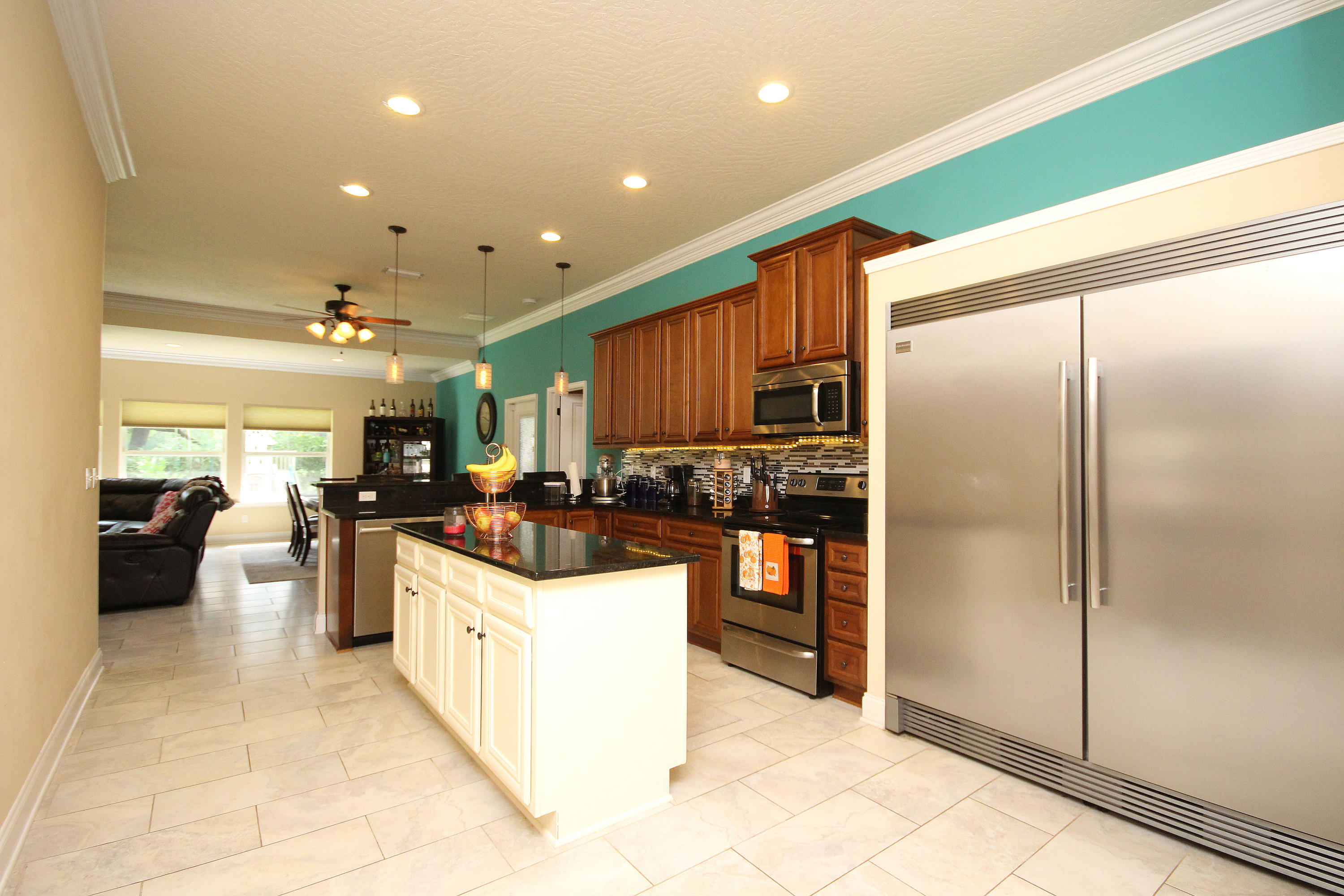 WOODLAND ACRES - Residential