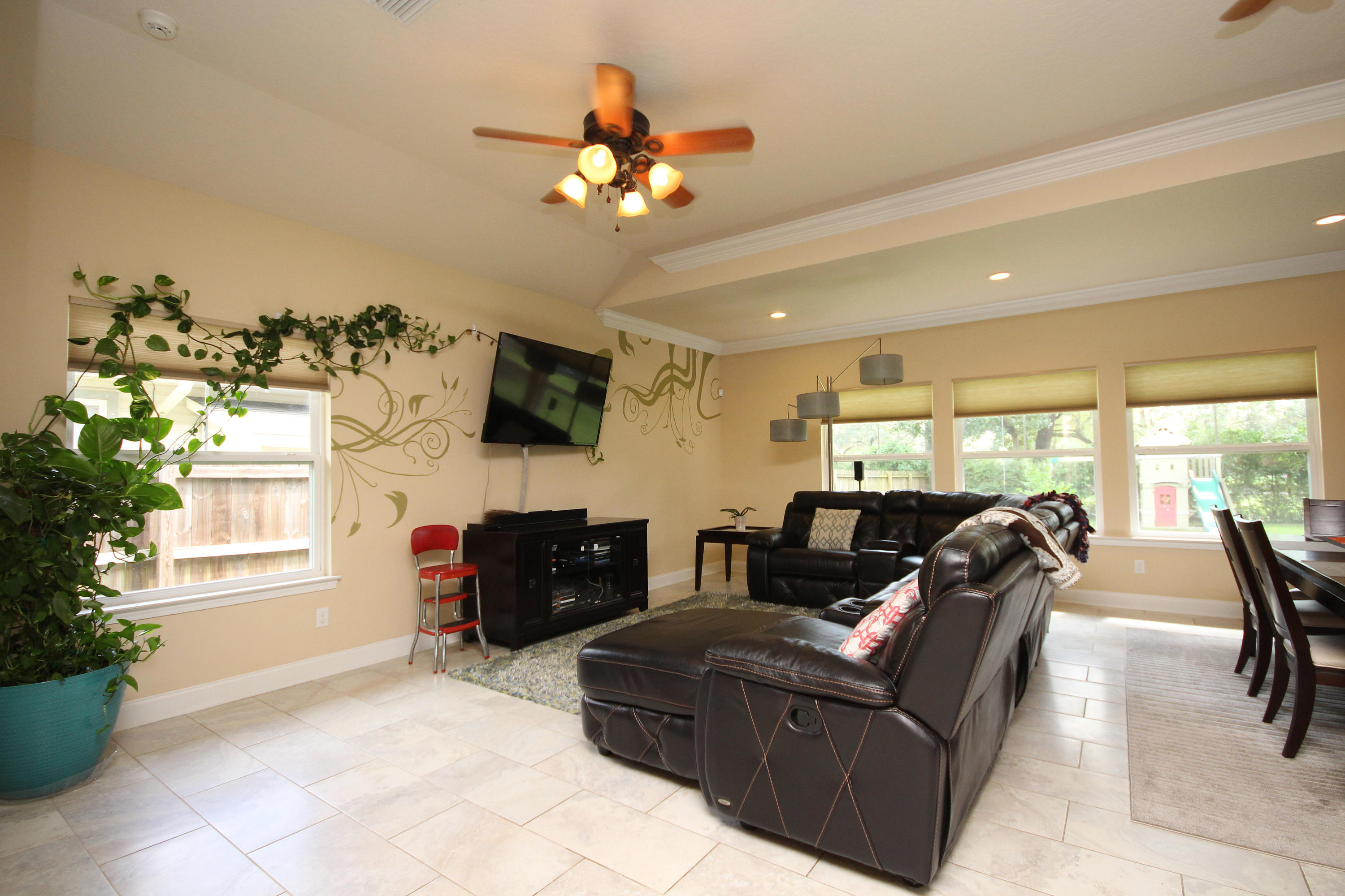 WOODLAND ACRES - Residential