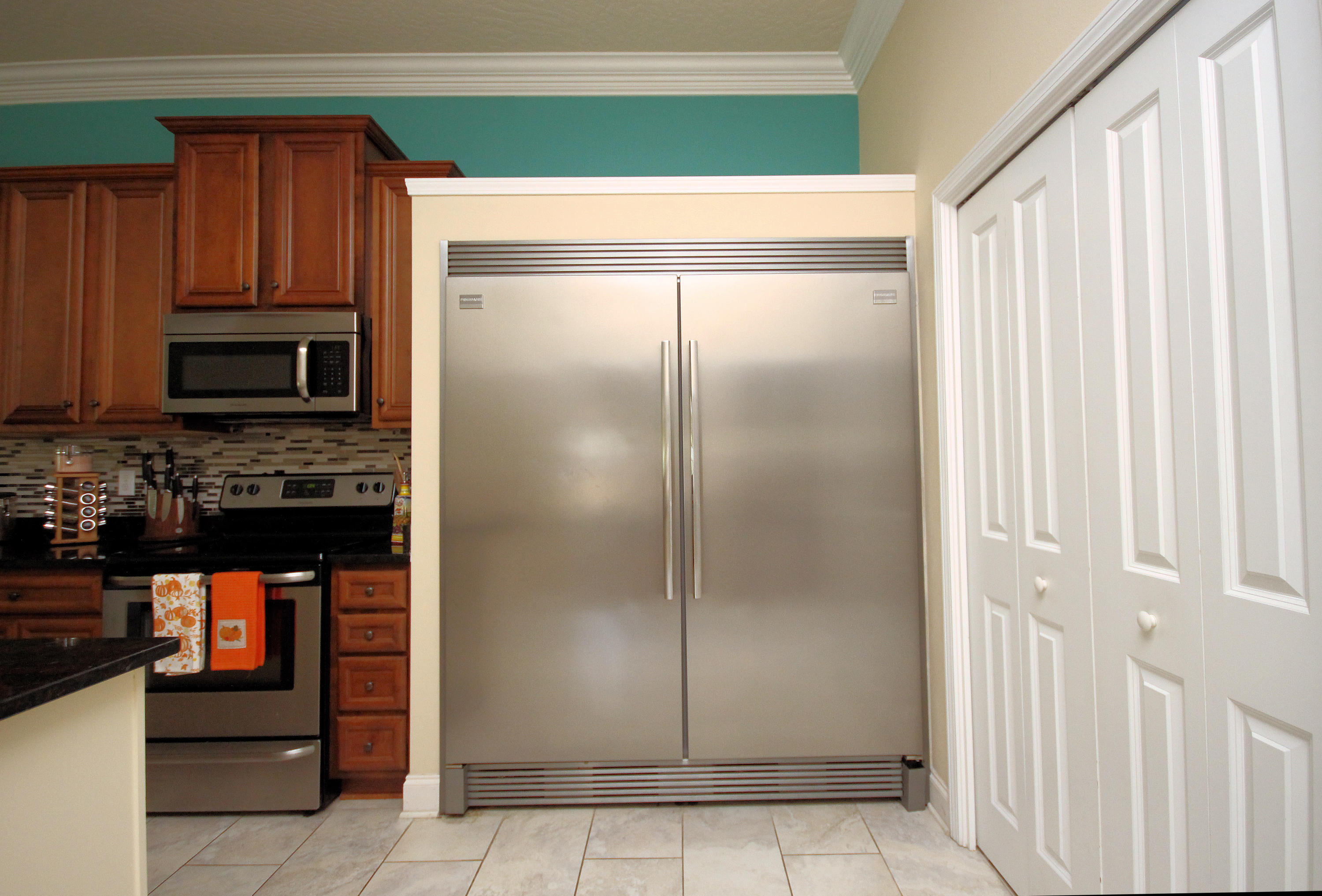 WOODLAND ACRES - Residential