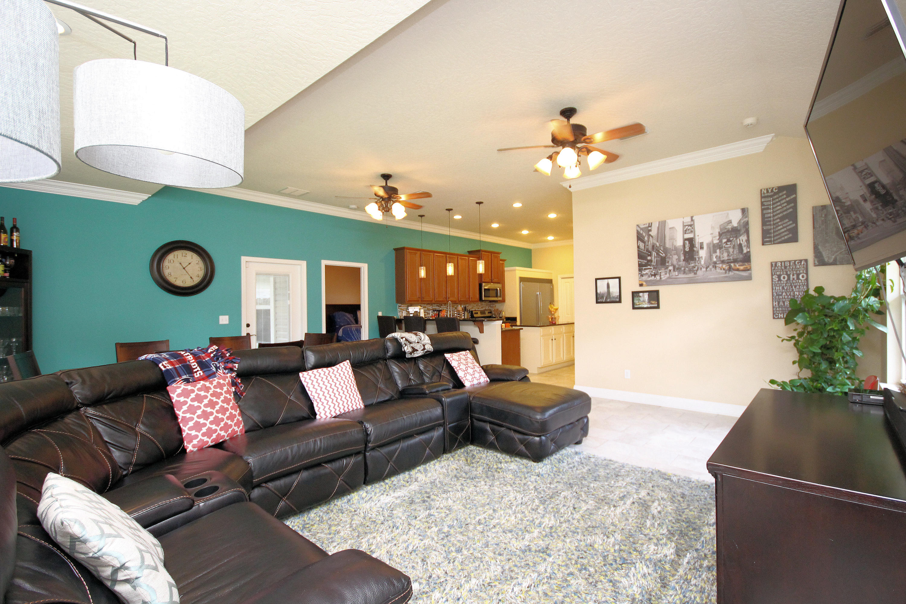 WOODLAND ACRES - Residential