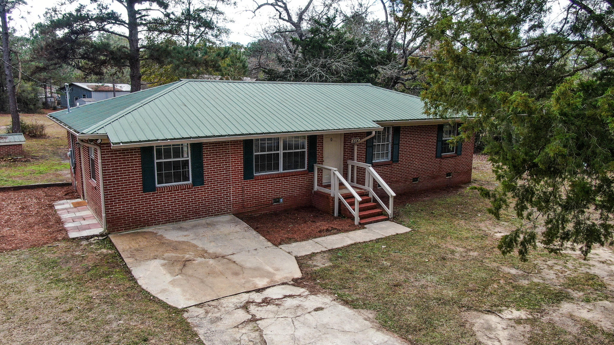 TEN LAKE ESTATES UNIT 1 - Residential