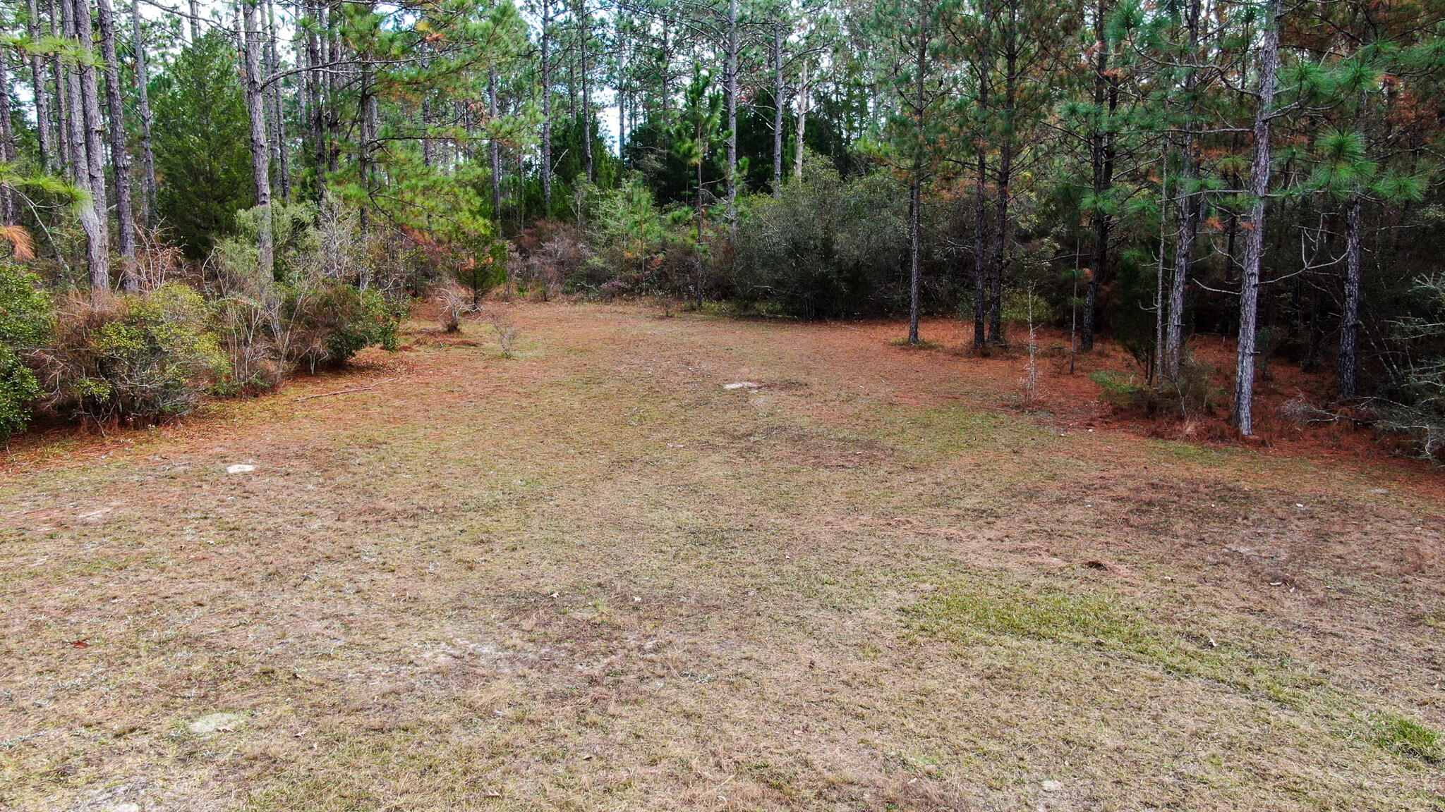 TEN LAKE ESTATES UNIT 1 - Residential