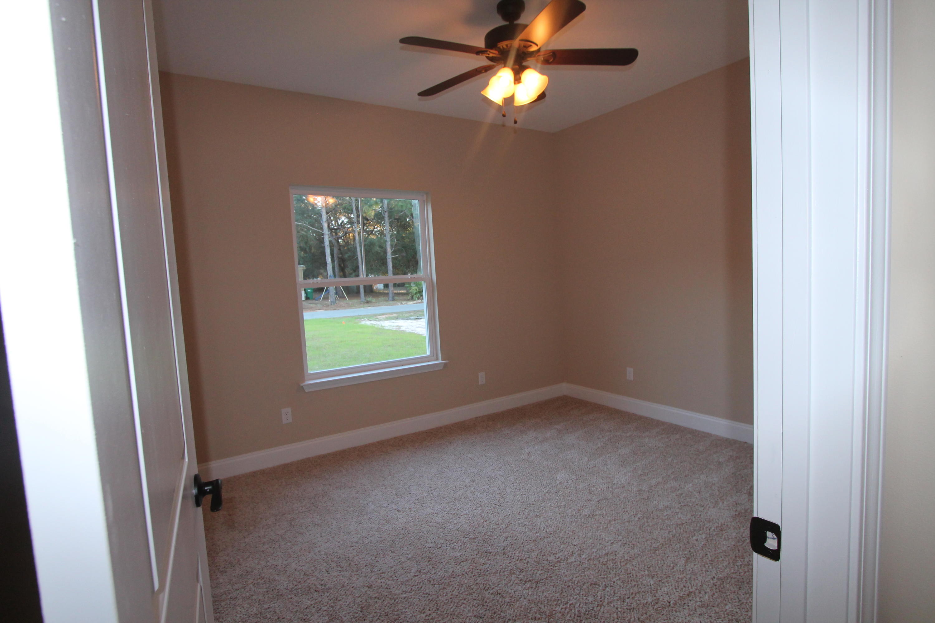 CRESCENT SHORES - Residential