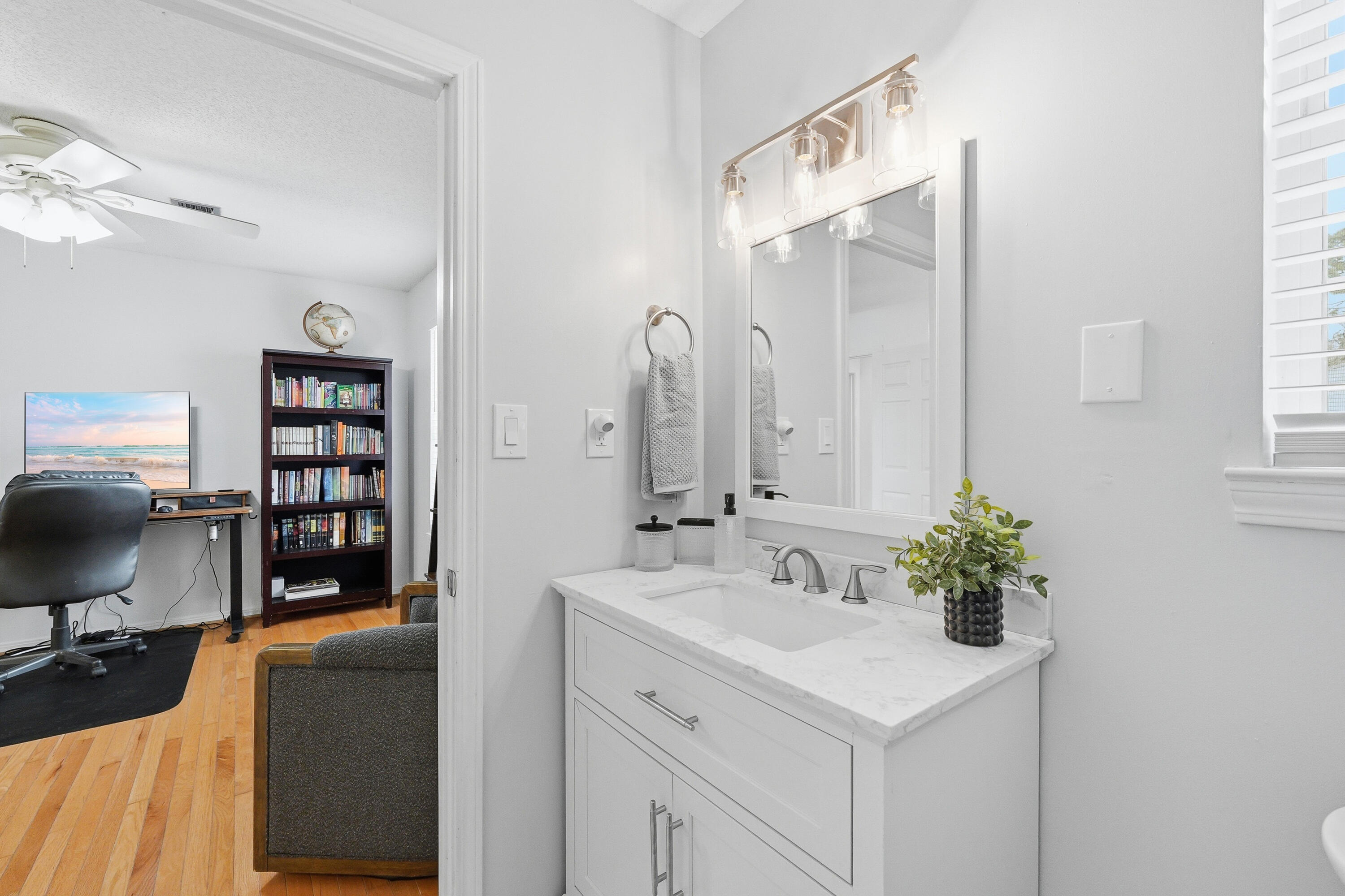 ROCKY BAYOU COUNTRY CLUB ESTATES 3 - Residential