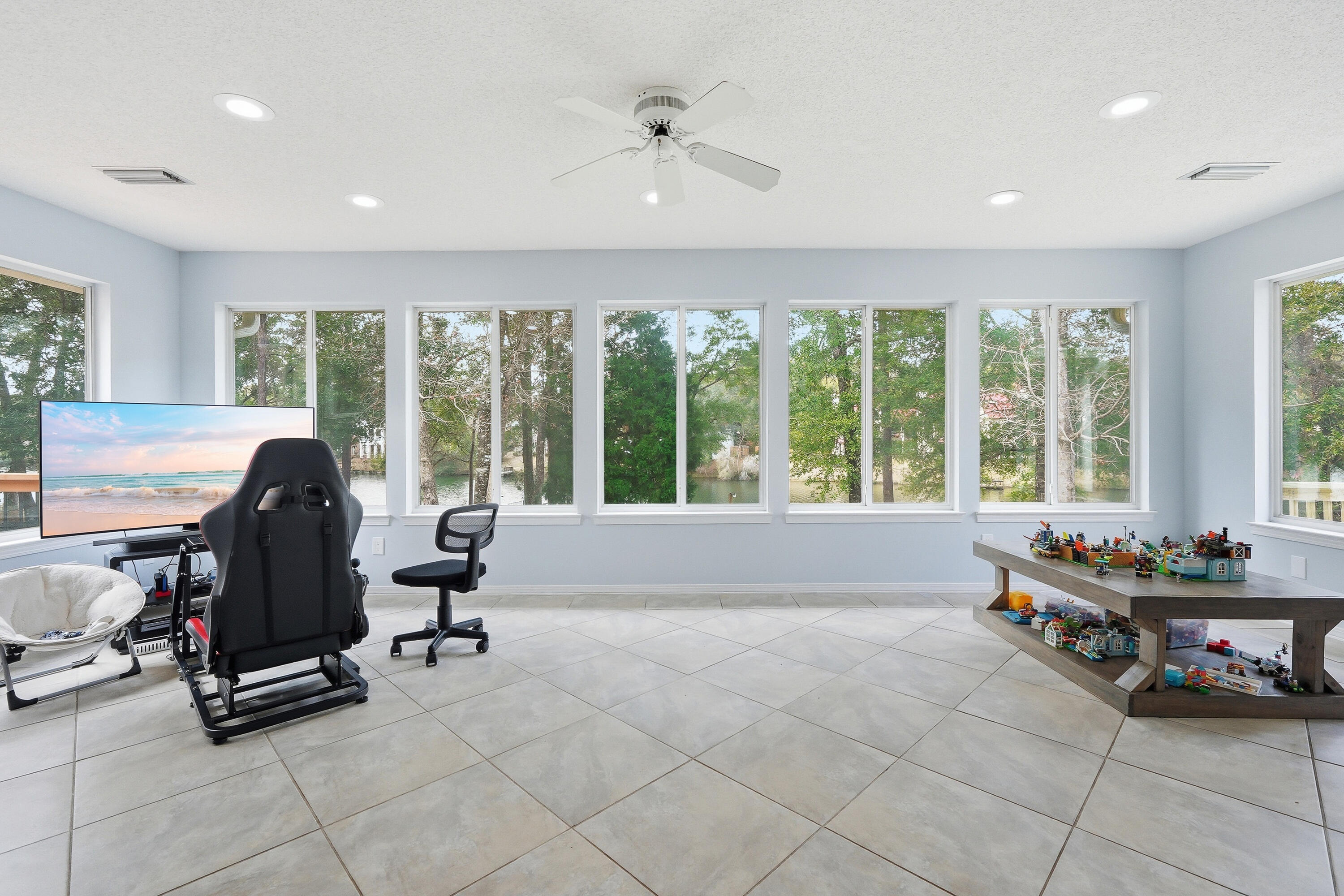 ROCKY BAYOU COUNTRY CLUB ESTATES 3 - Residential