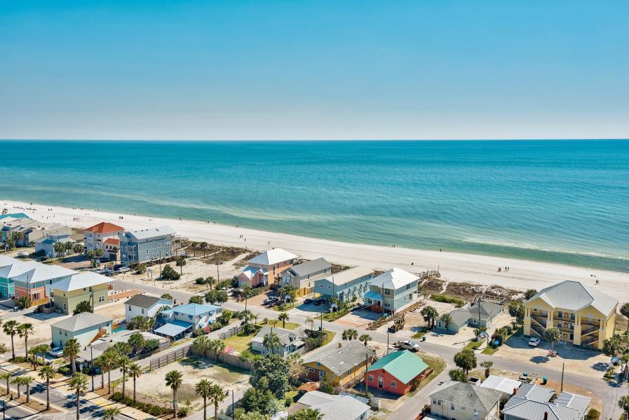 Laketown Wharf - Residential