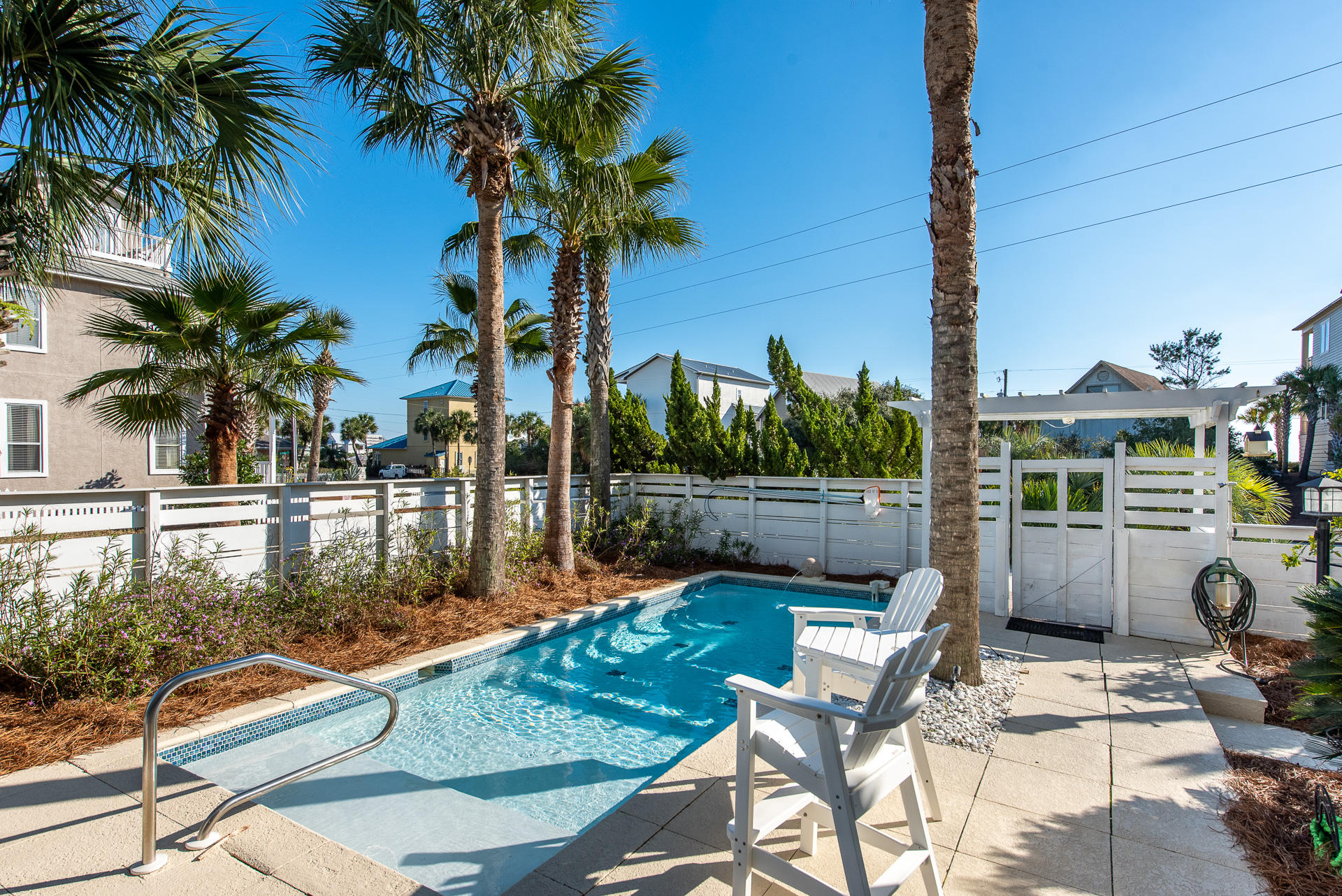 EASTERN LAKE S/D - Residential