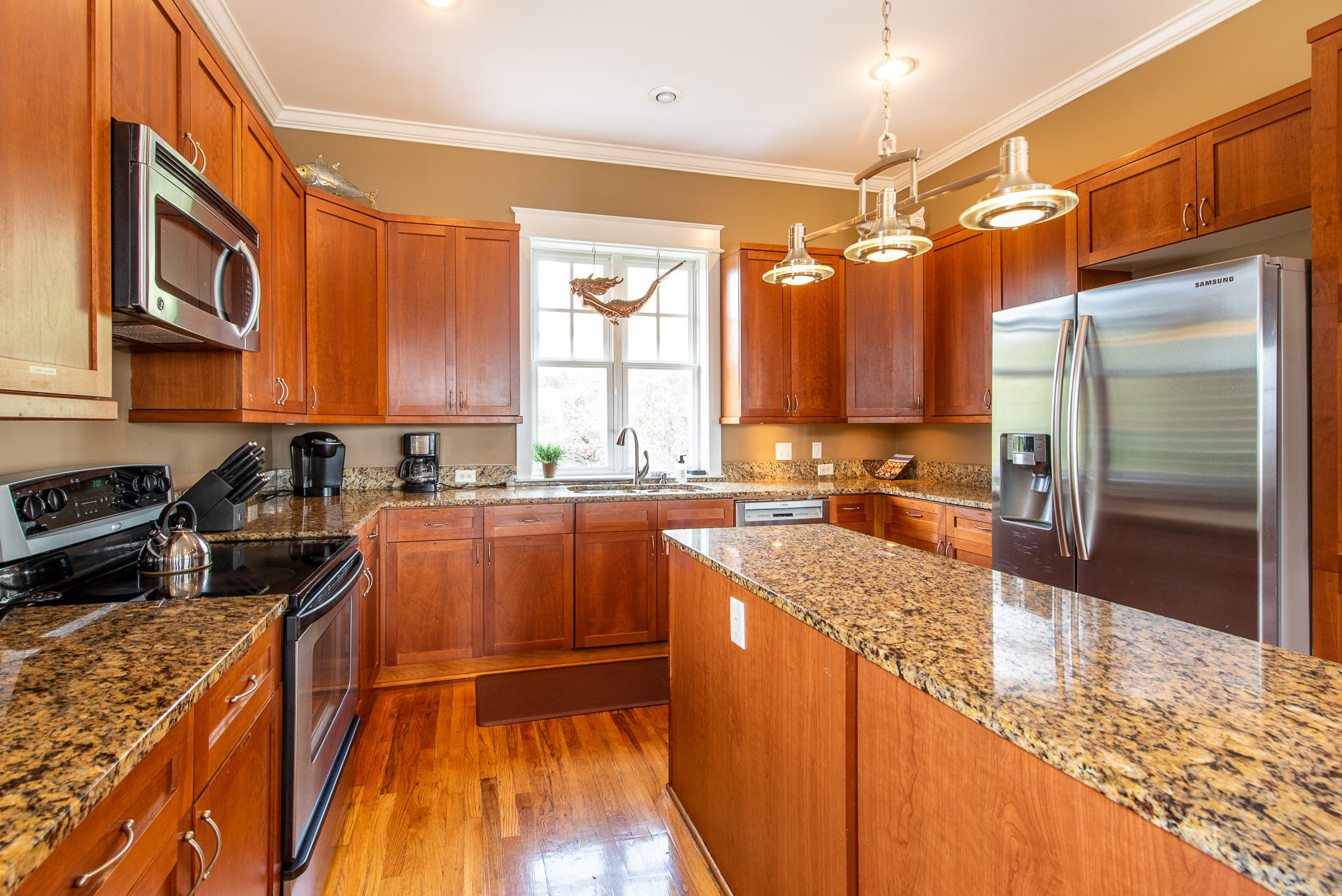 EASTERN LAKE S/D - Residential