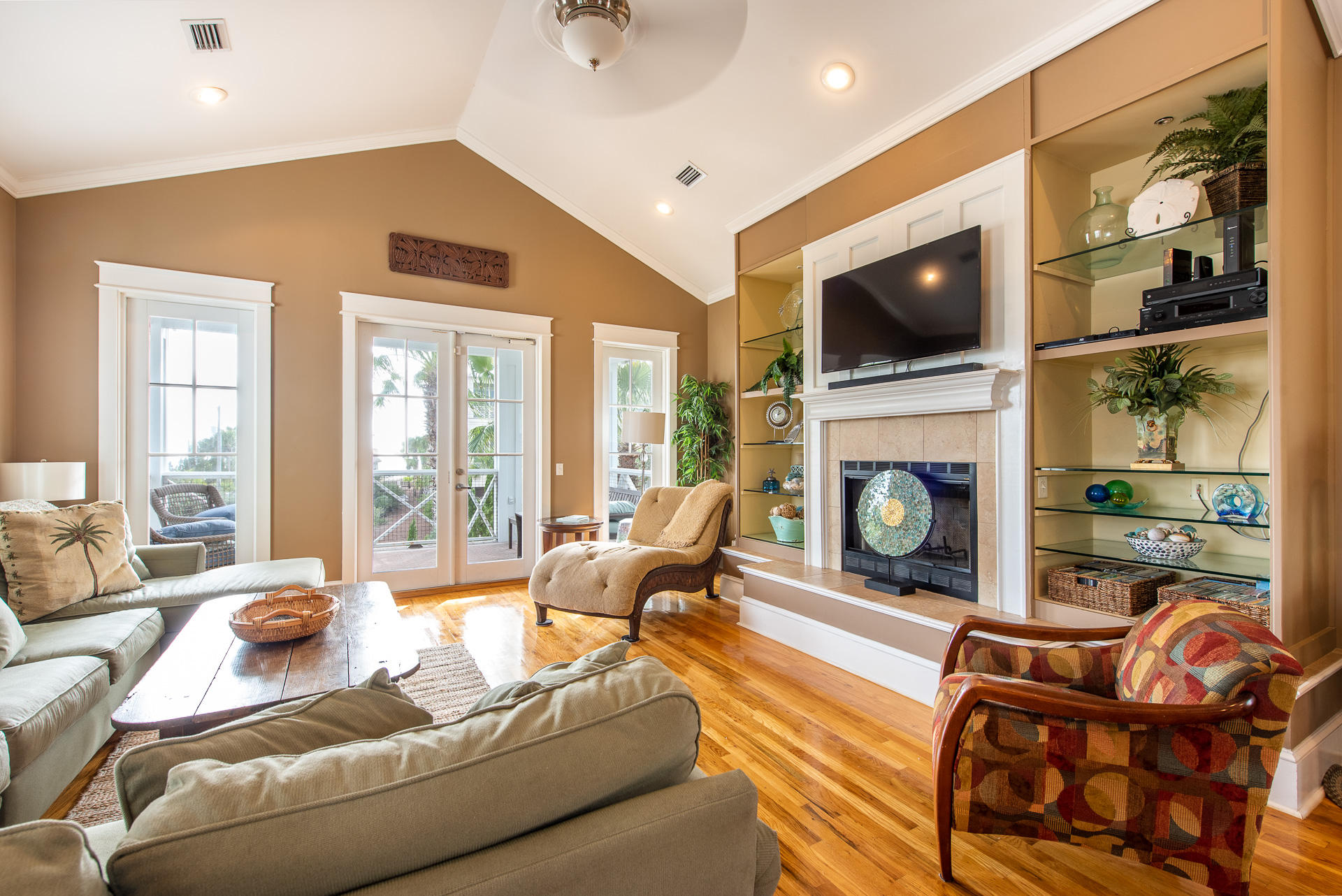 EASTERN LAKE S/D - Residential