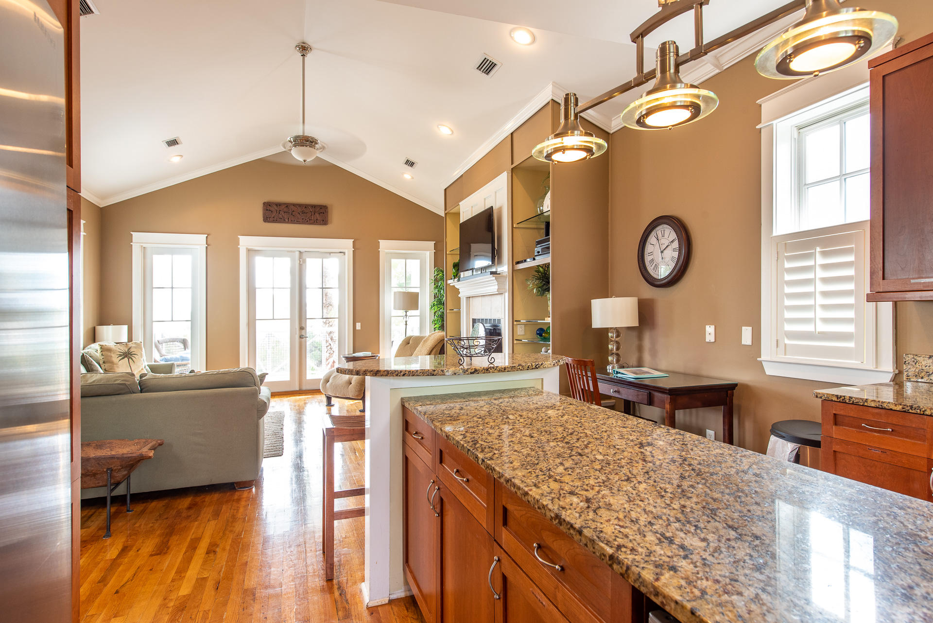 EASTERN LAKE S/D - Residential