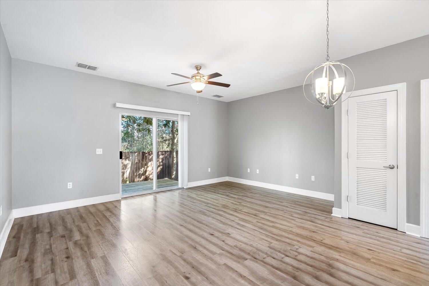 The Palms of Freeport - Residential