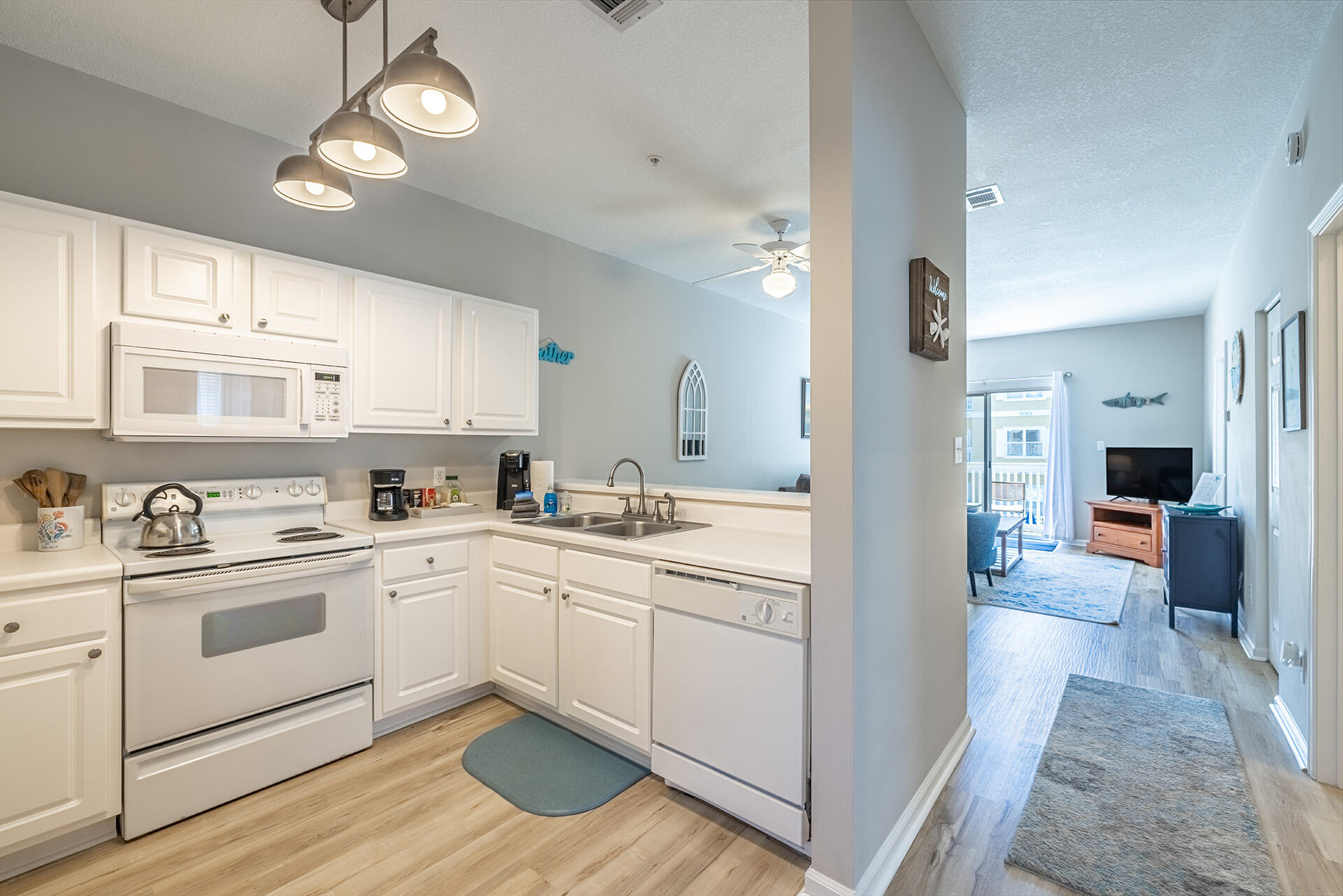 HERONS WATCH CONDO PH 2 - Residential