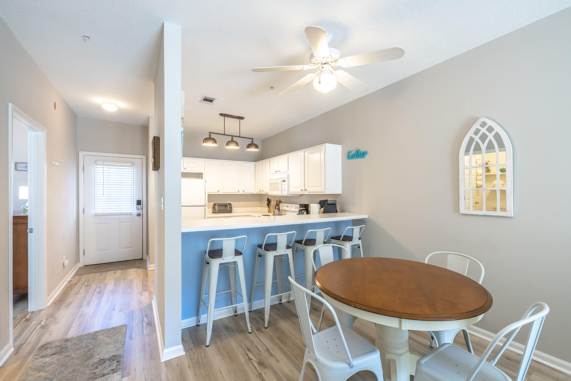 HERONS WATCH CONDO PH 2 - Residential