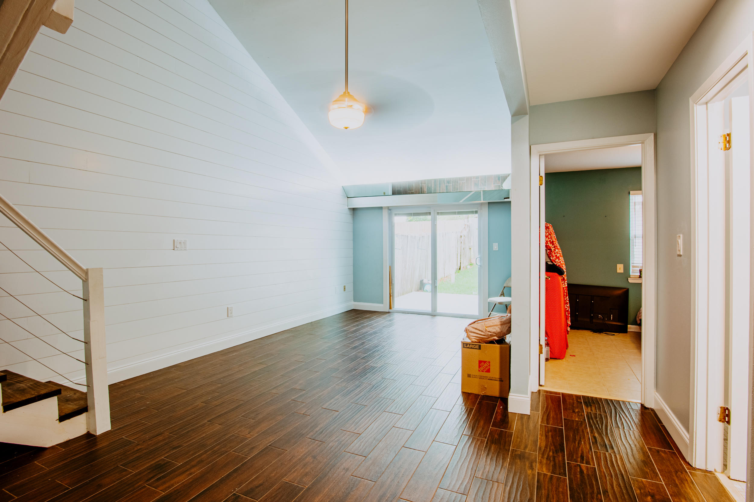 SANDALWOOD MANOR 1ST ADDN - Residential