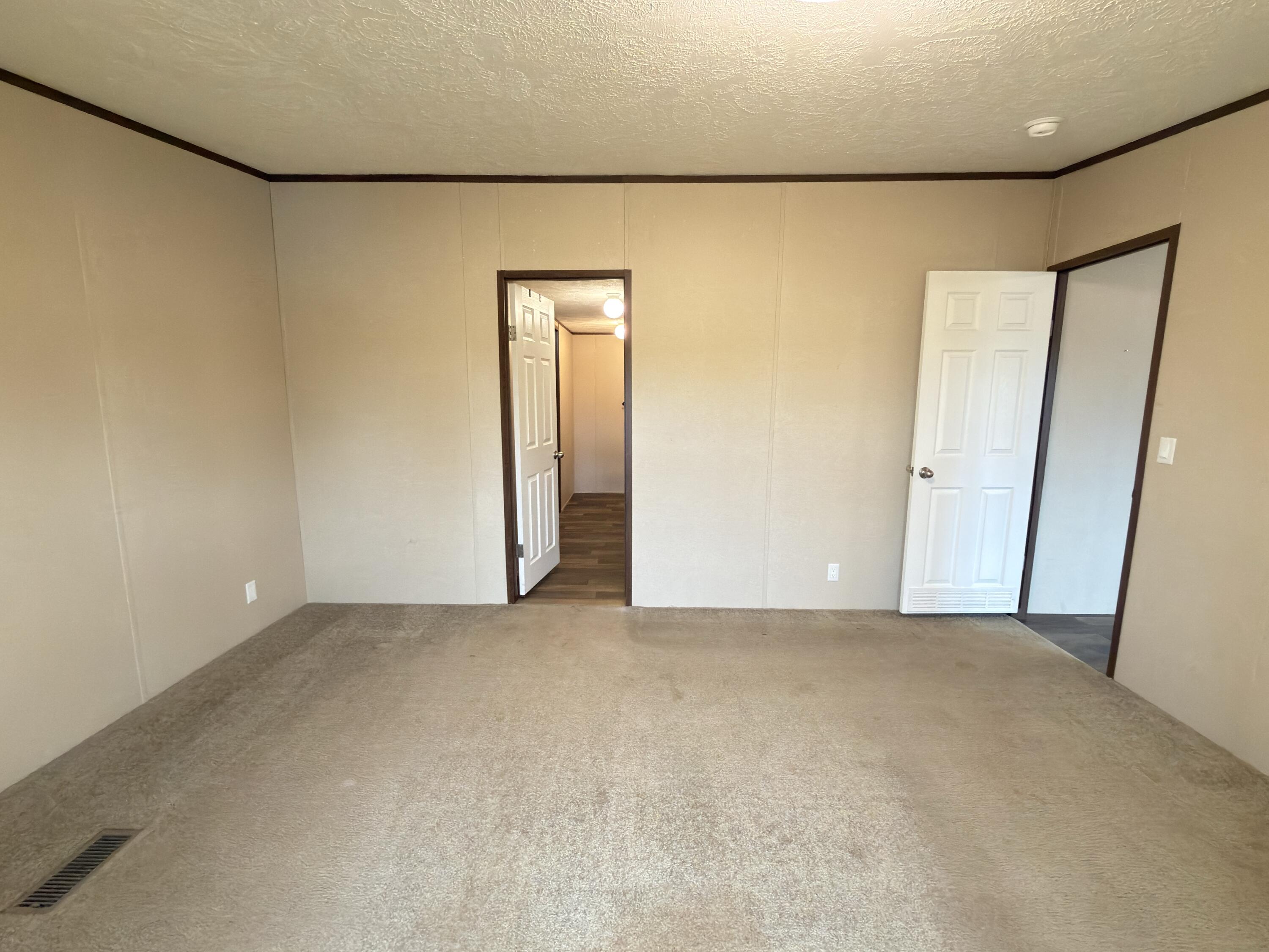 OAKWOOD HILLS UNIT 3 - Residential