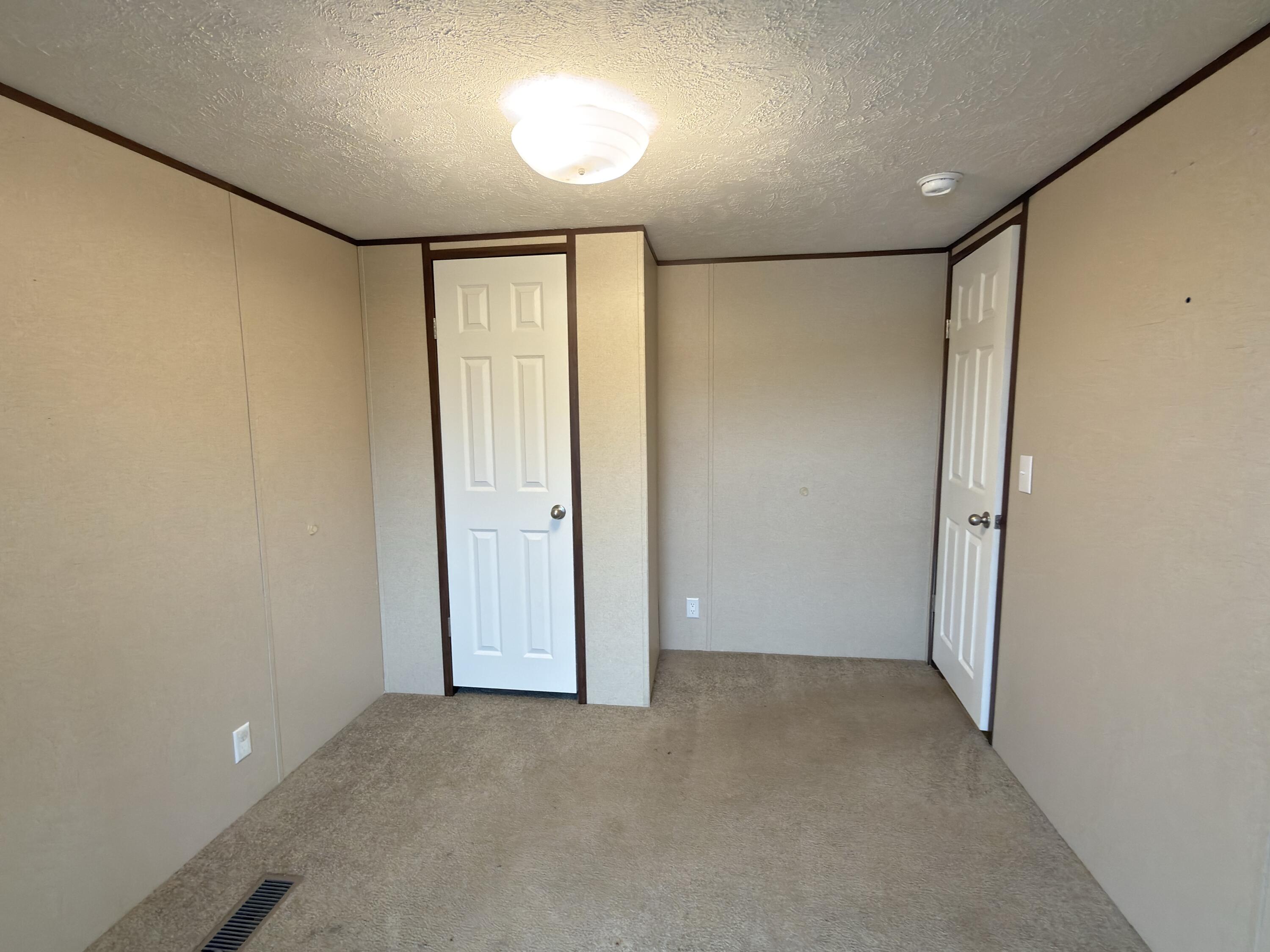 OAKWOOD HILLS UNIT 3 - Residential