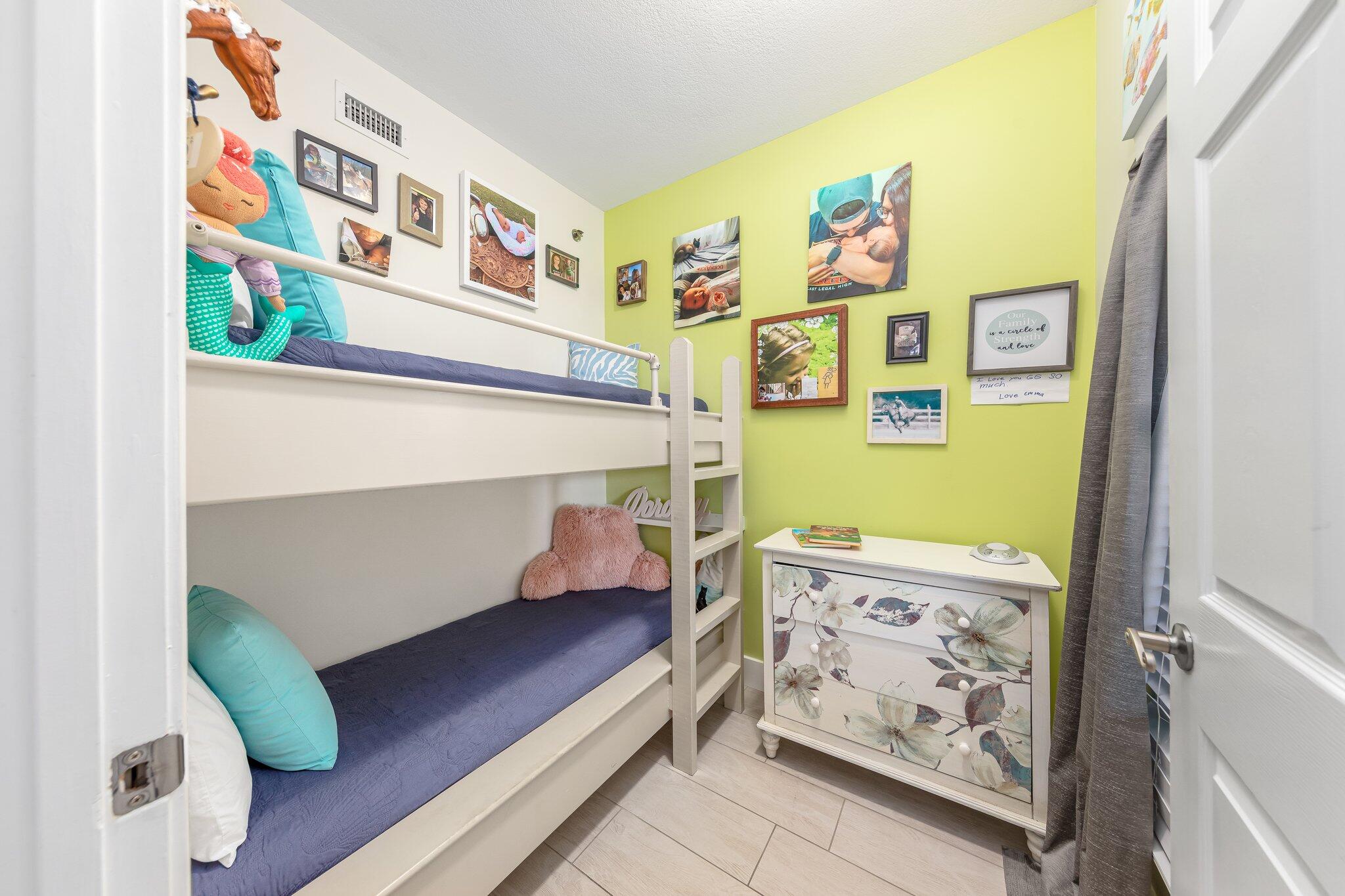 ARIEL DUNES II - Residential