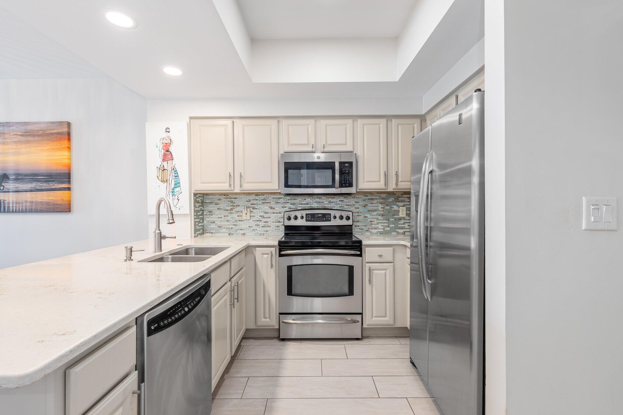 ARIEL DUNES II - Residential