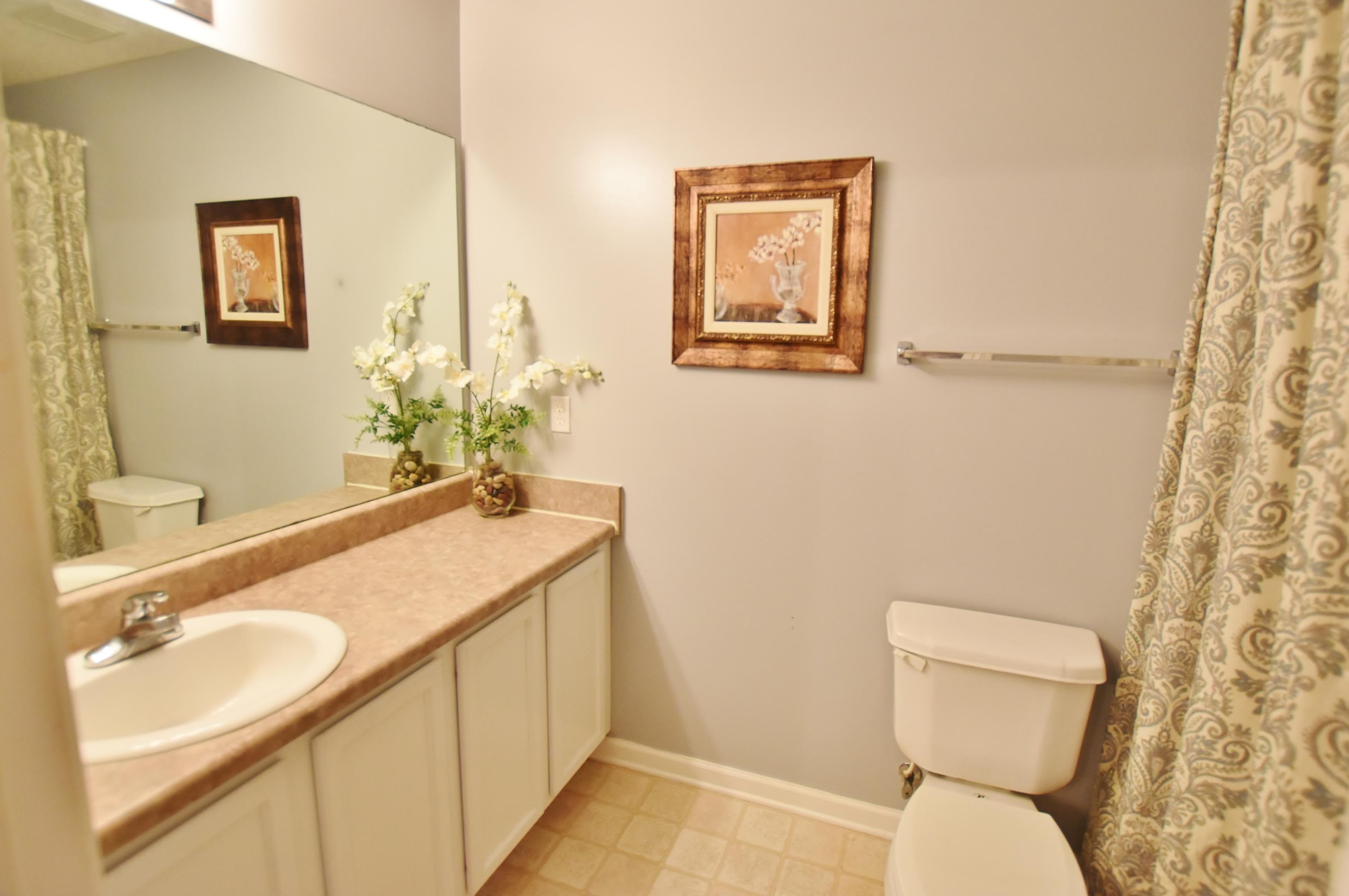 ROLLING PINES - Residential