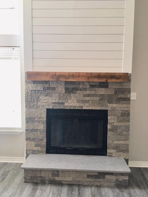 FALCON ESTATES PH I Lot 1 - Residential Lease