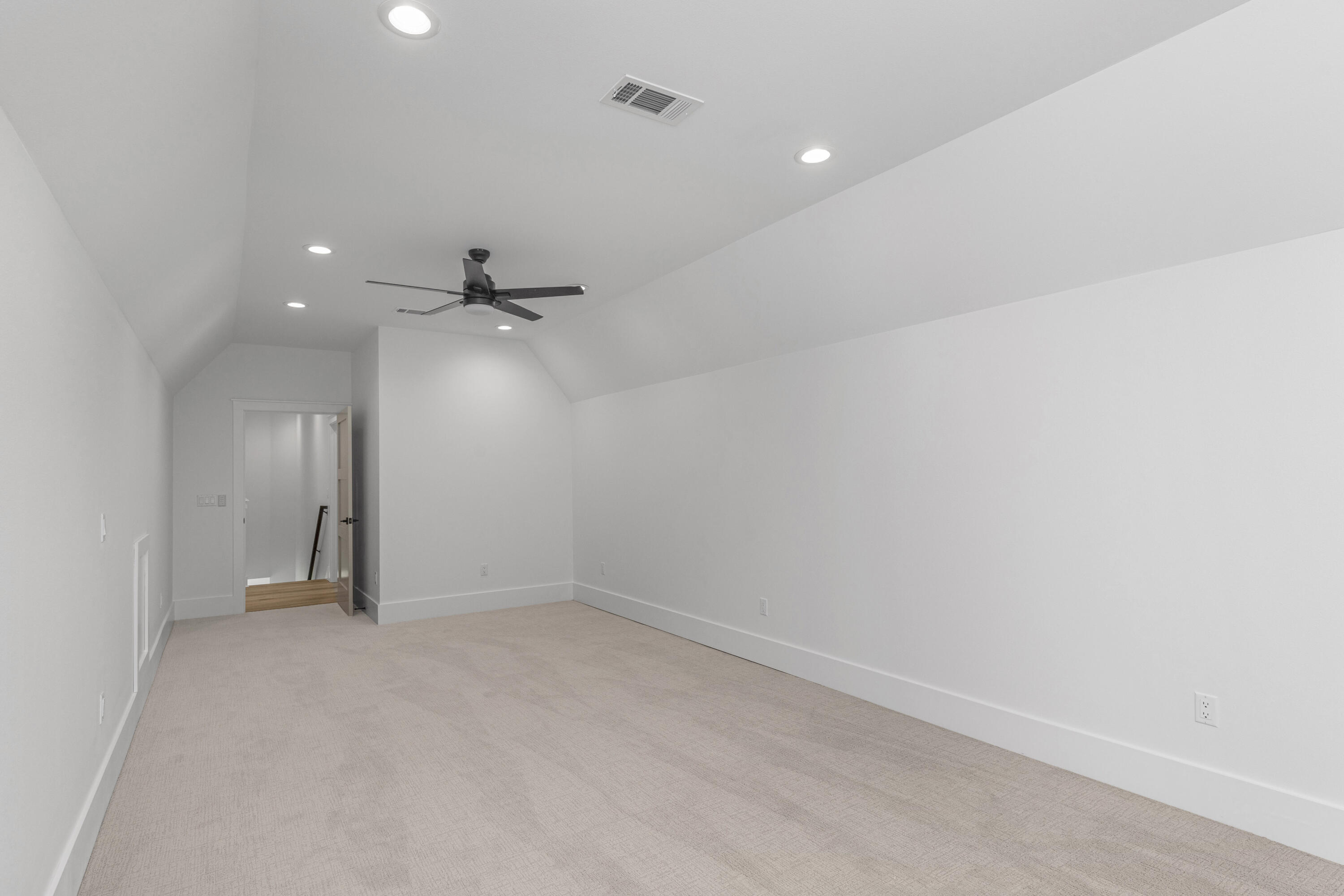 NONESUCH WAY - Residential