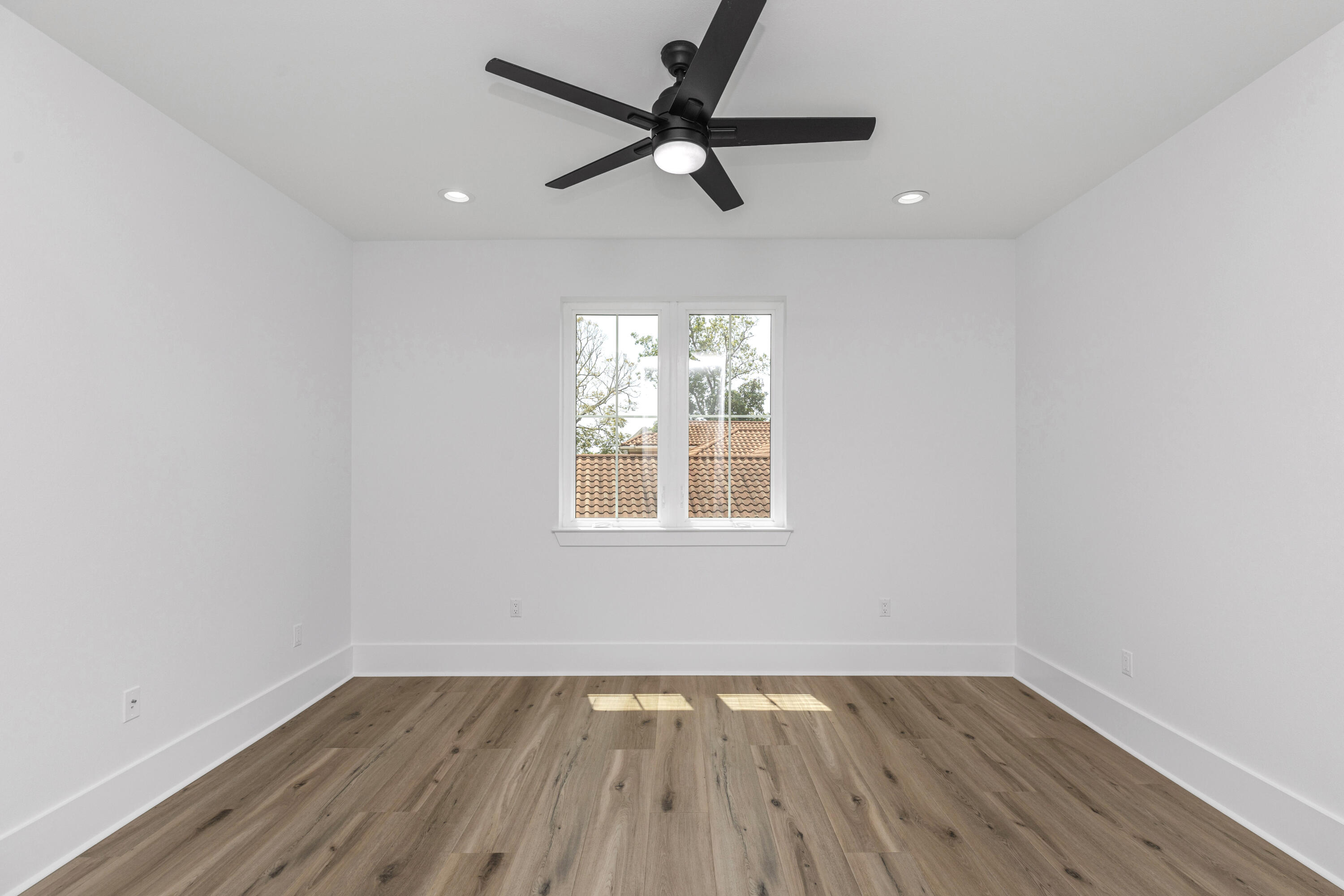 NONESUCH WAY - Residential