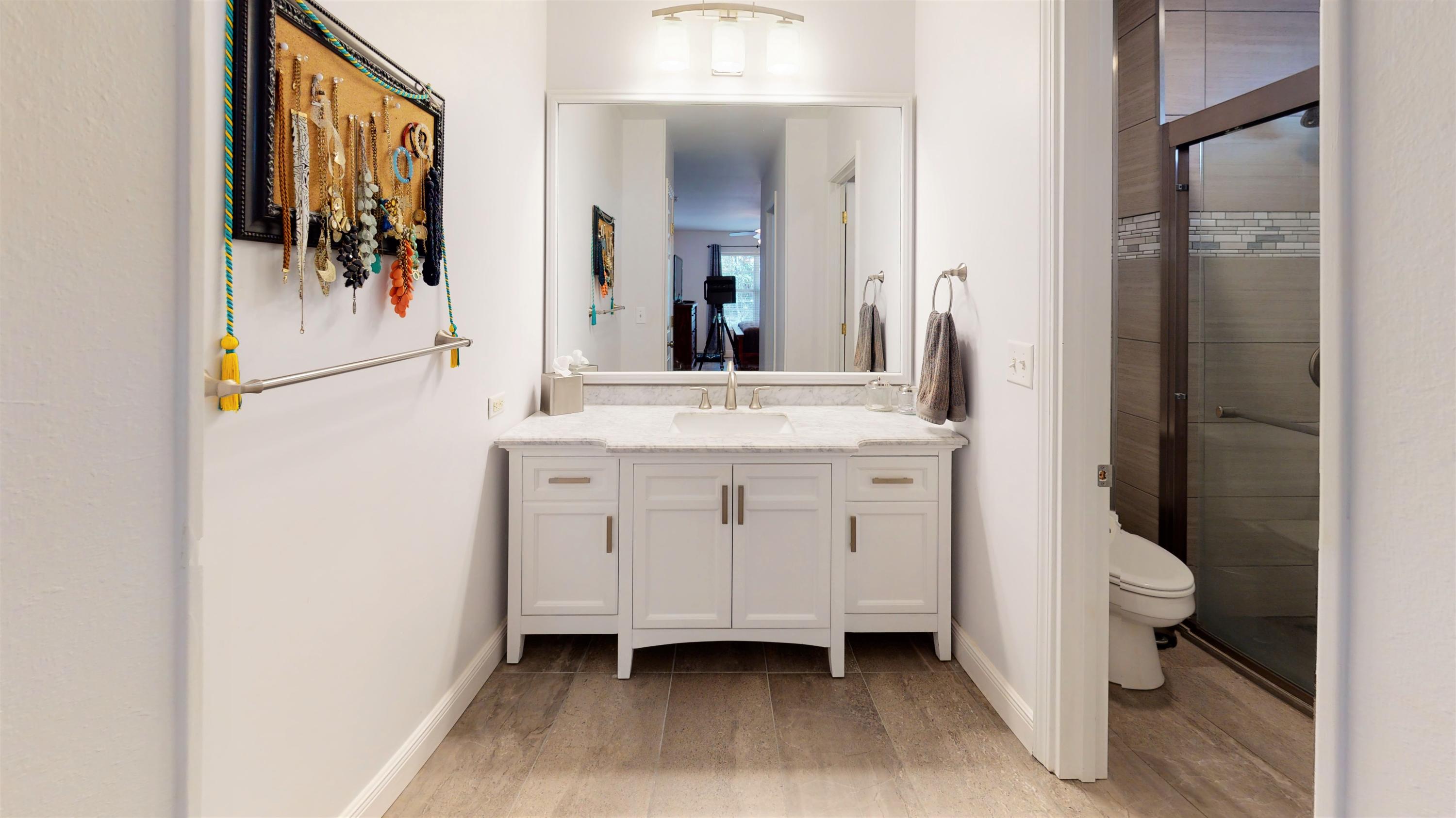 CEDAR RIDGE - Residential
