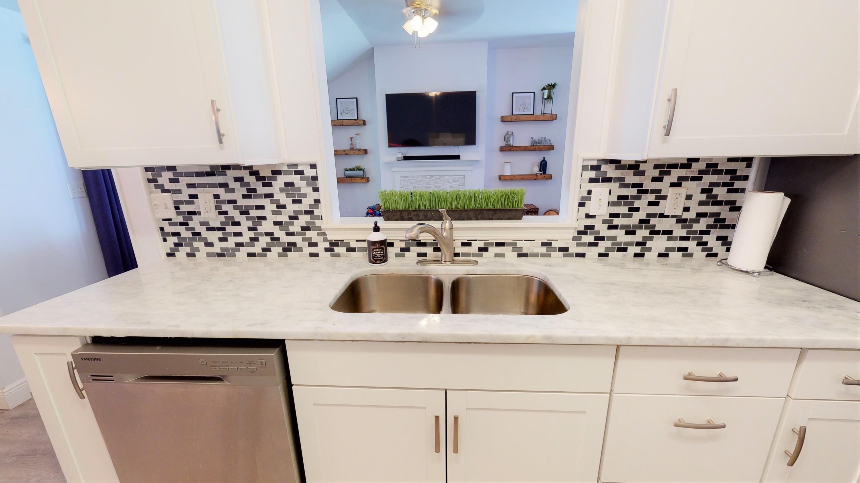 CEDAR RIDGE - Residential