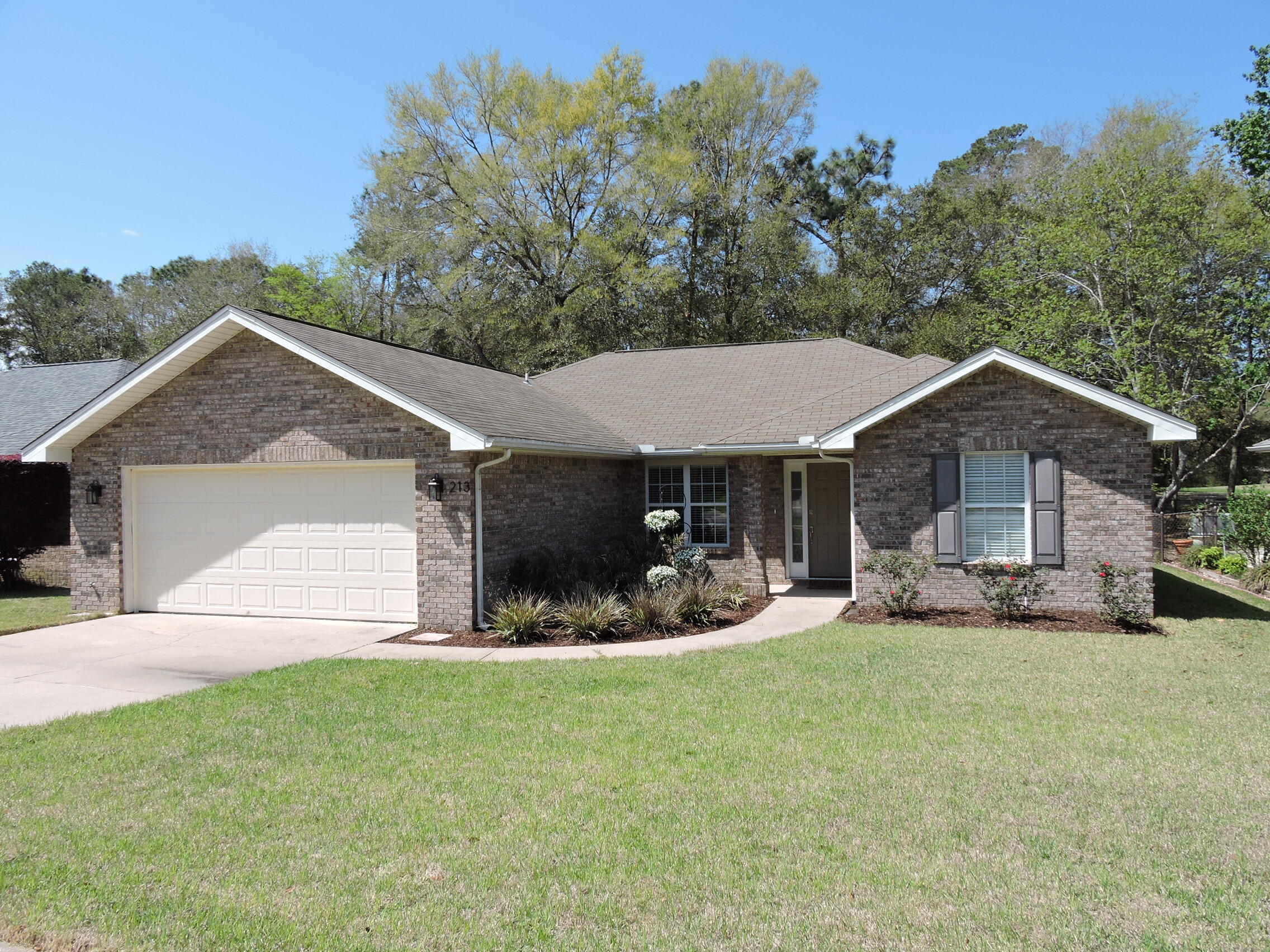 CEDAR RIDGE - Residential