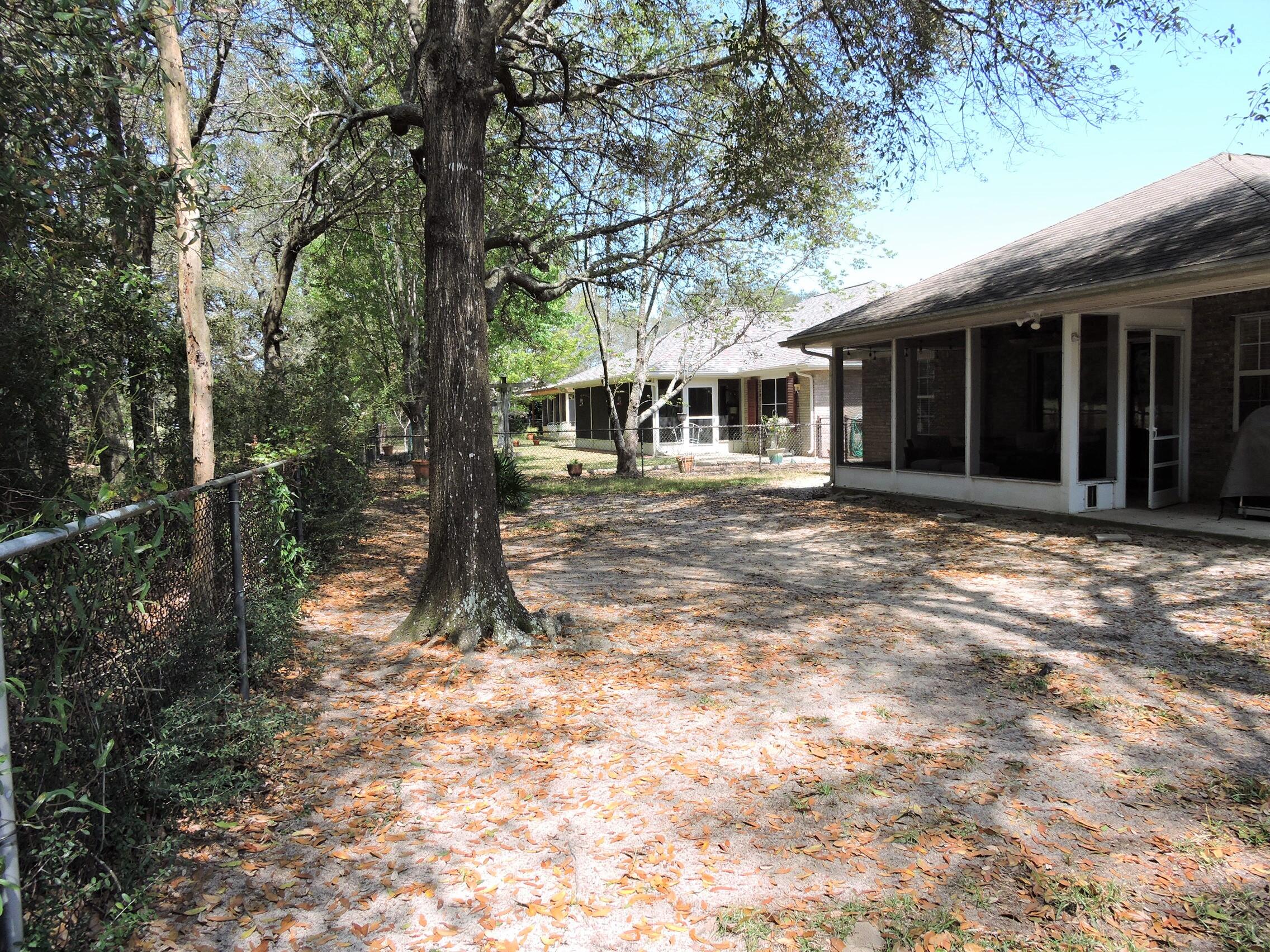 CEDAR RIDGE - Residential