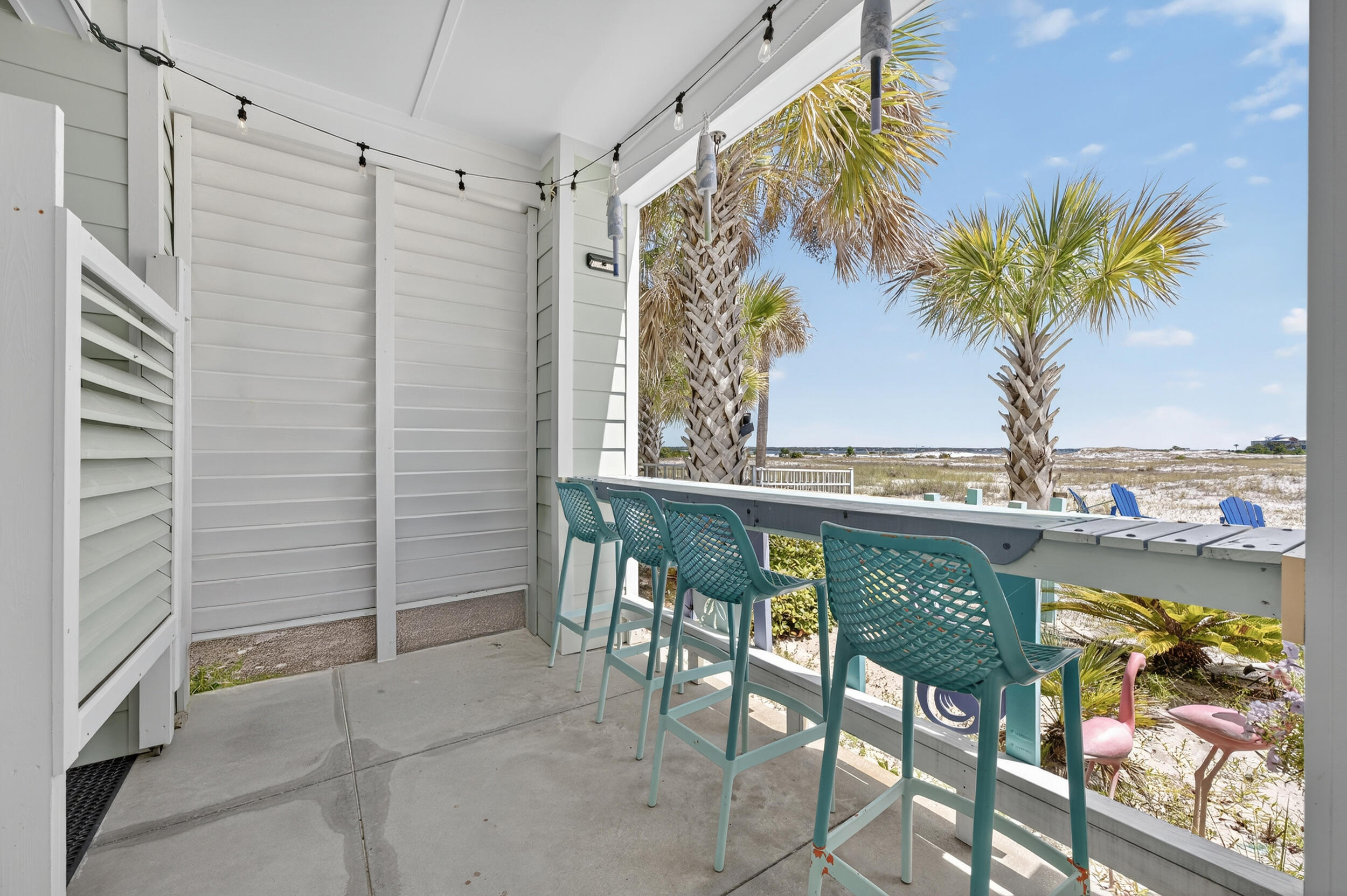 BY THE SEA - Residential