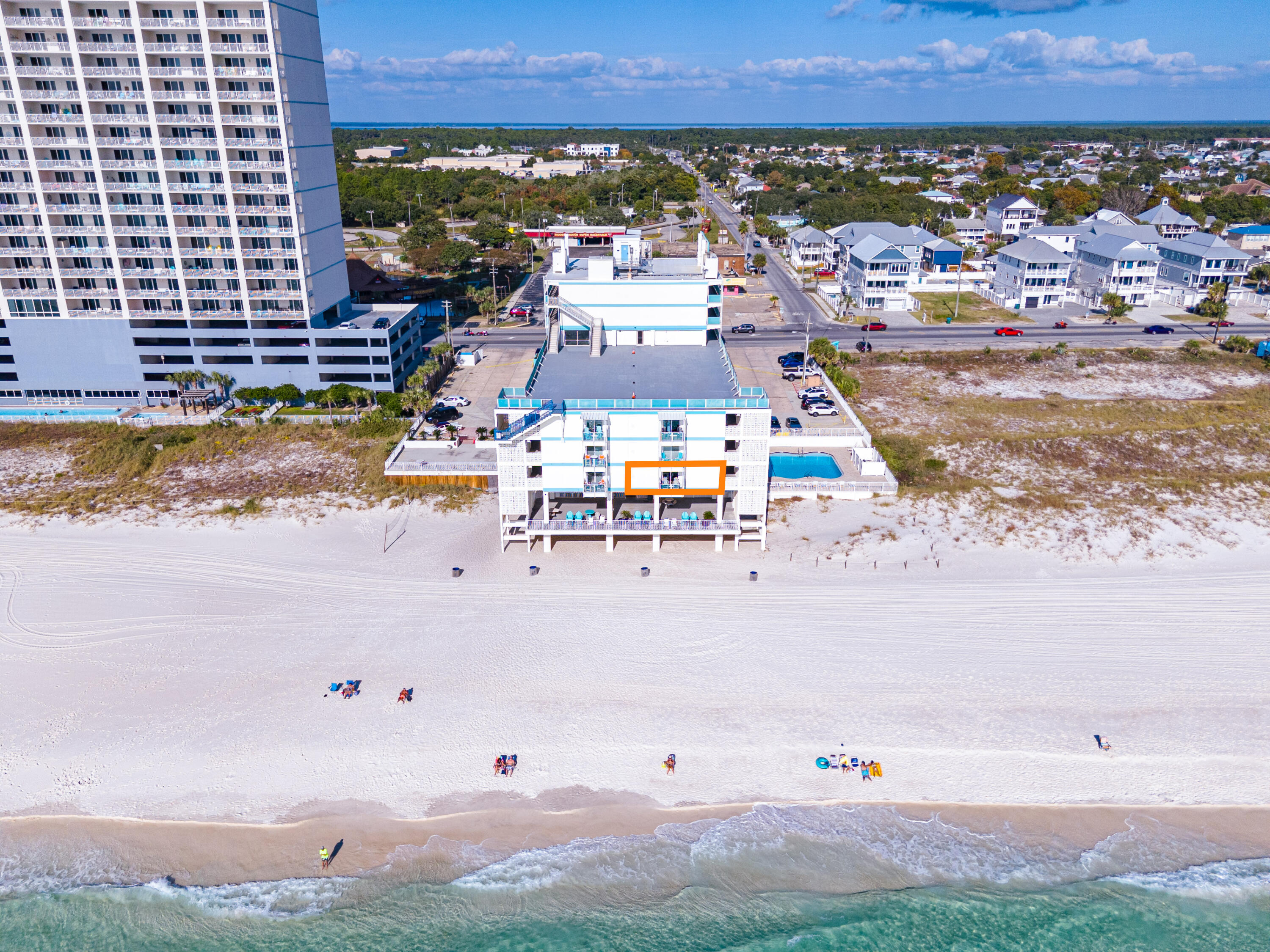 Fontainebleau Terrace - Residential