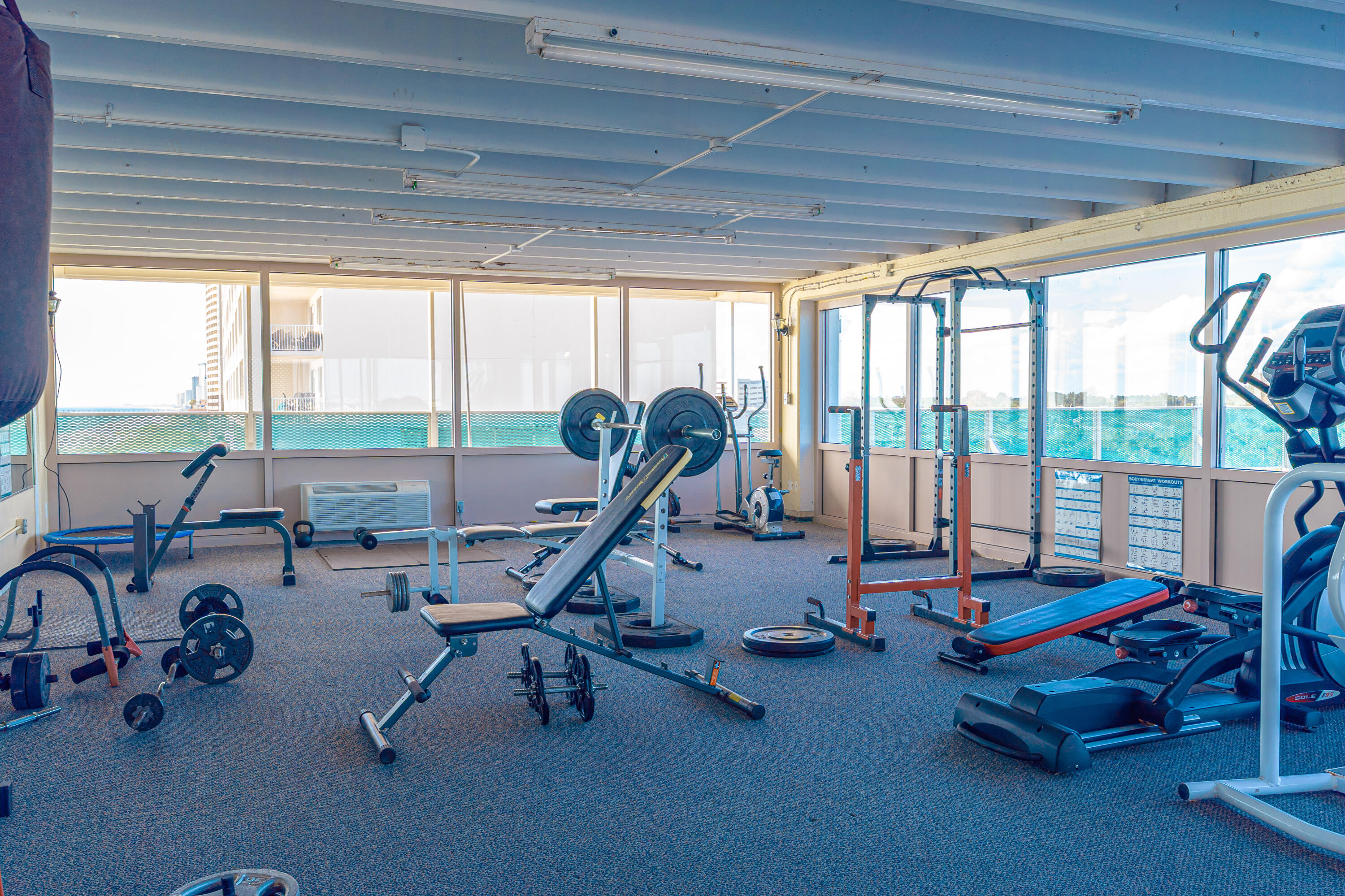 Fontainebleau Terrace - Residential