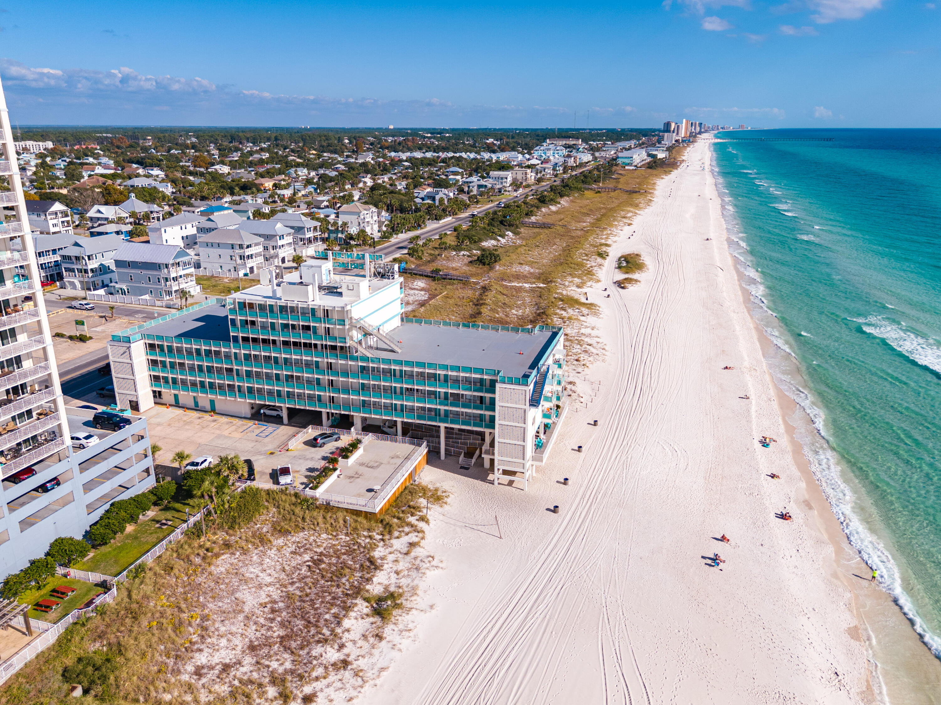 Fontainebleau Terrace - Residential