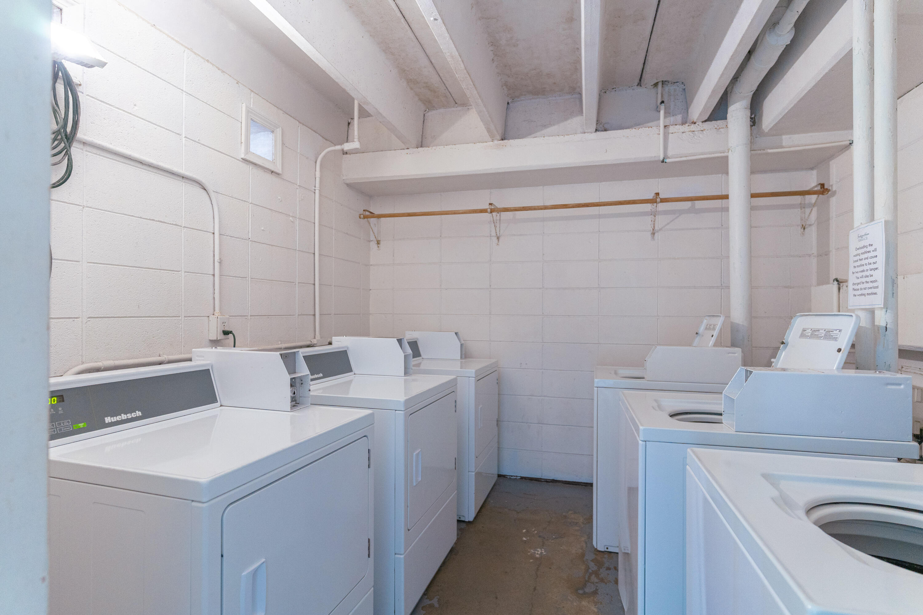 Fontainebleau Terrace - Residential