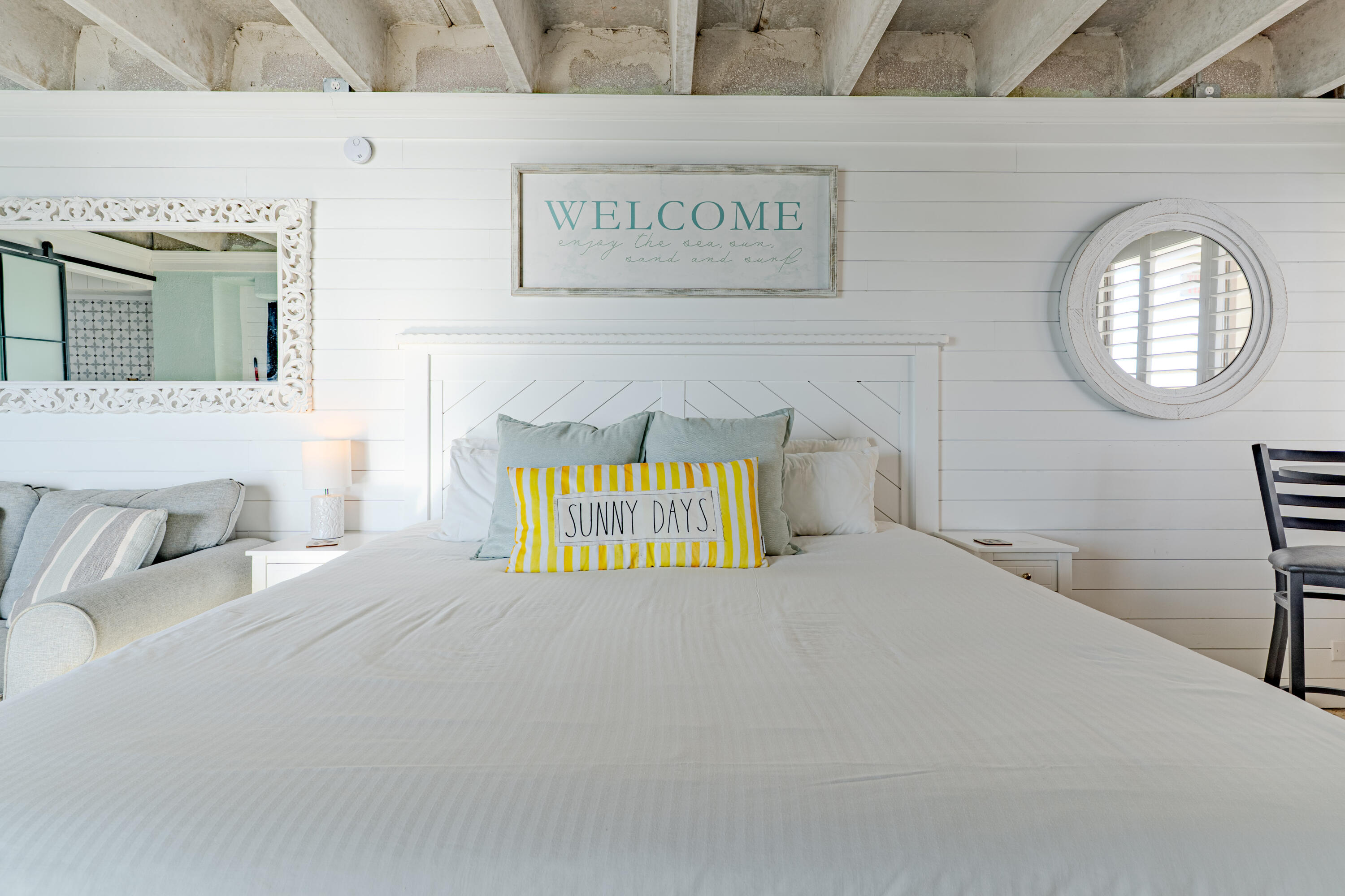 Fontainebleau Terrace - Residential