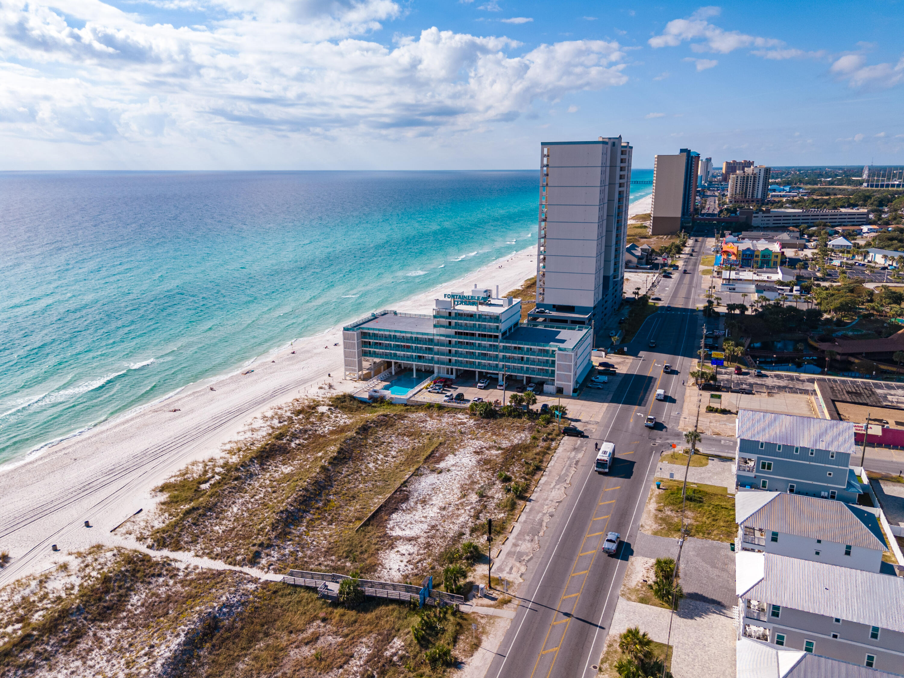 Fontainebleau Terrace - Residential